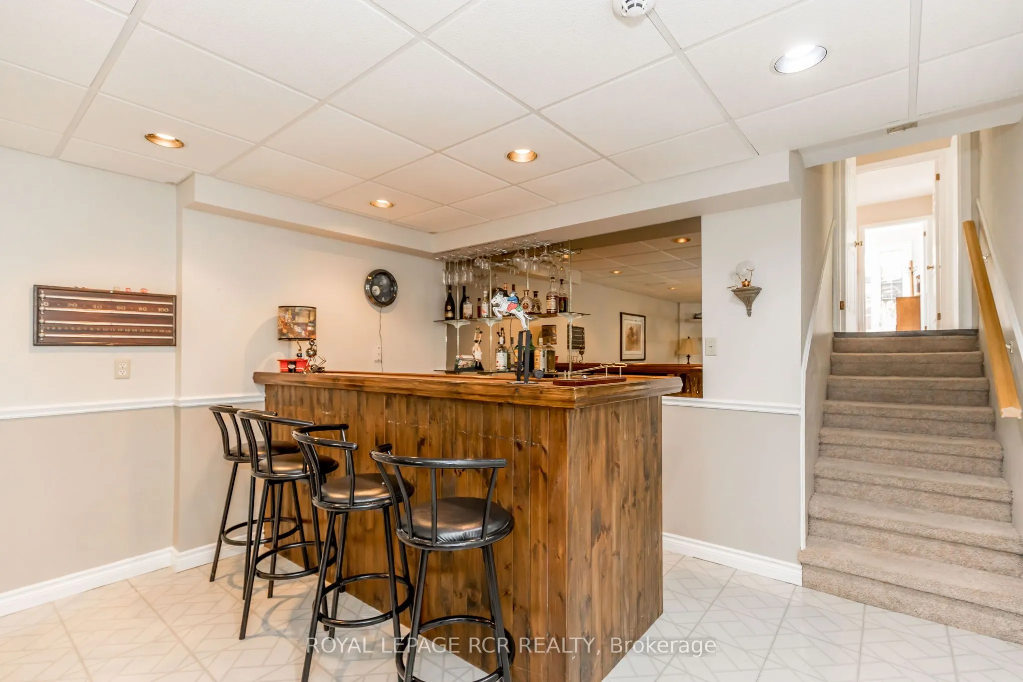 2100 Davis Drive W