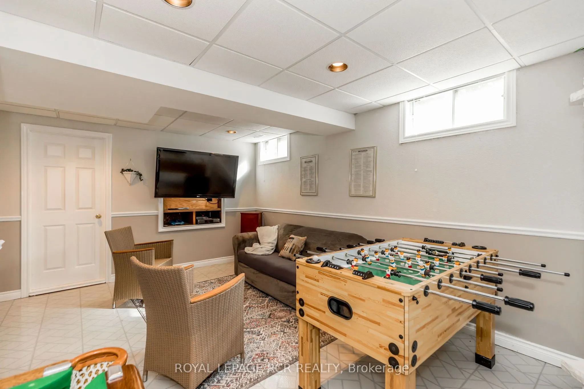 2100 Davis Drive W
