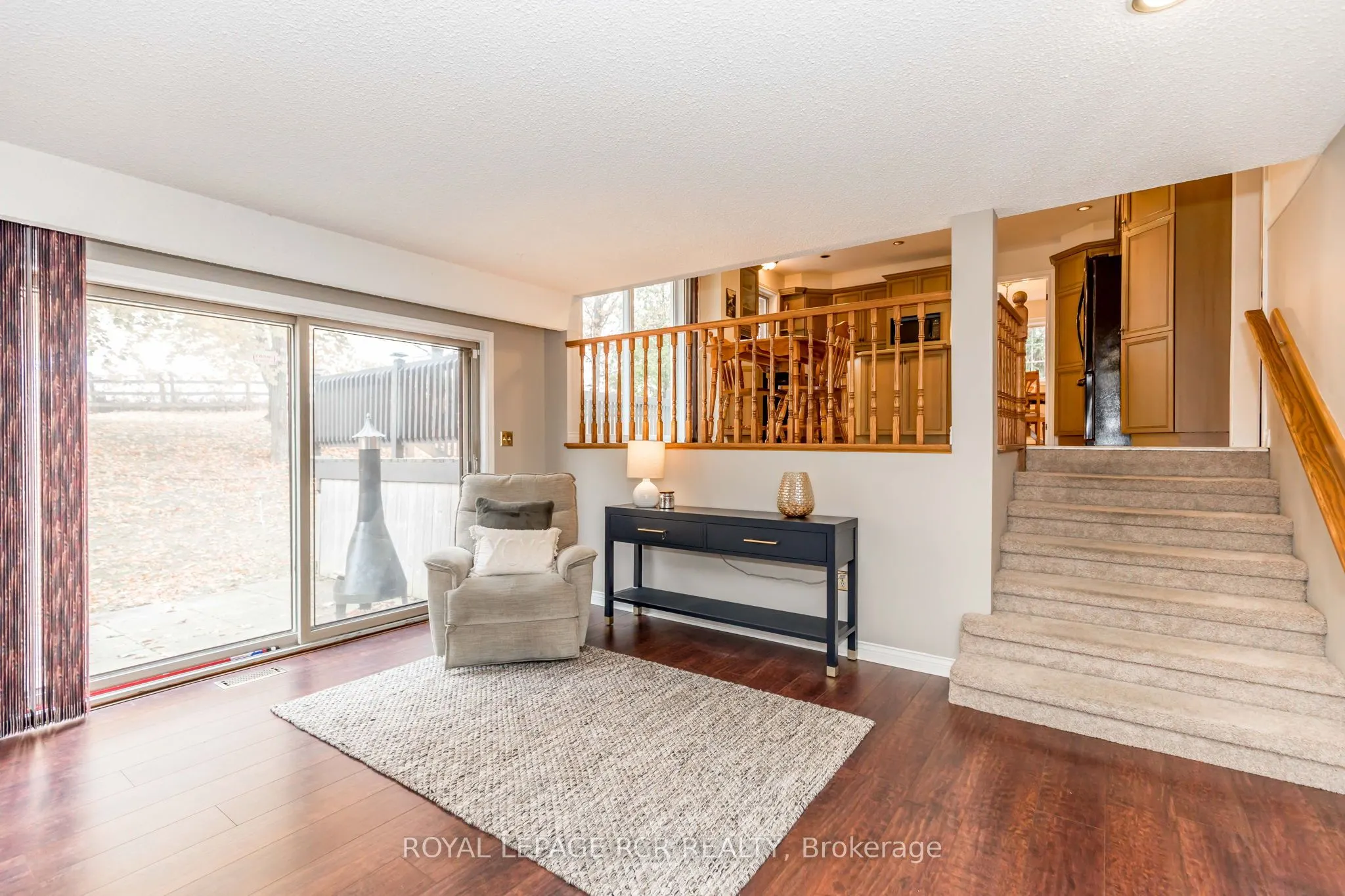 2100 Davis Drive W