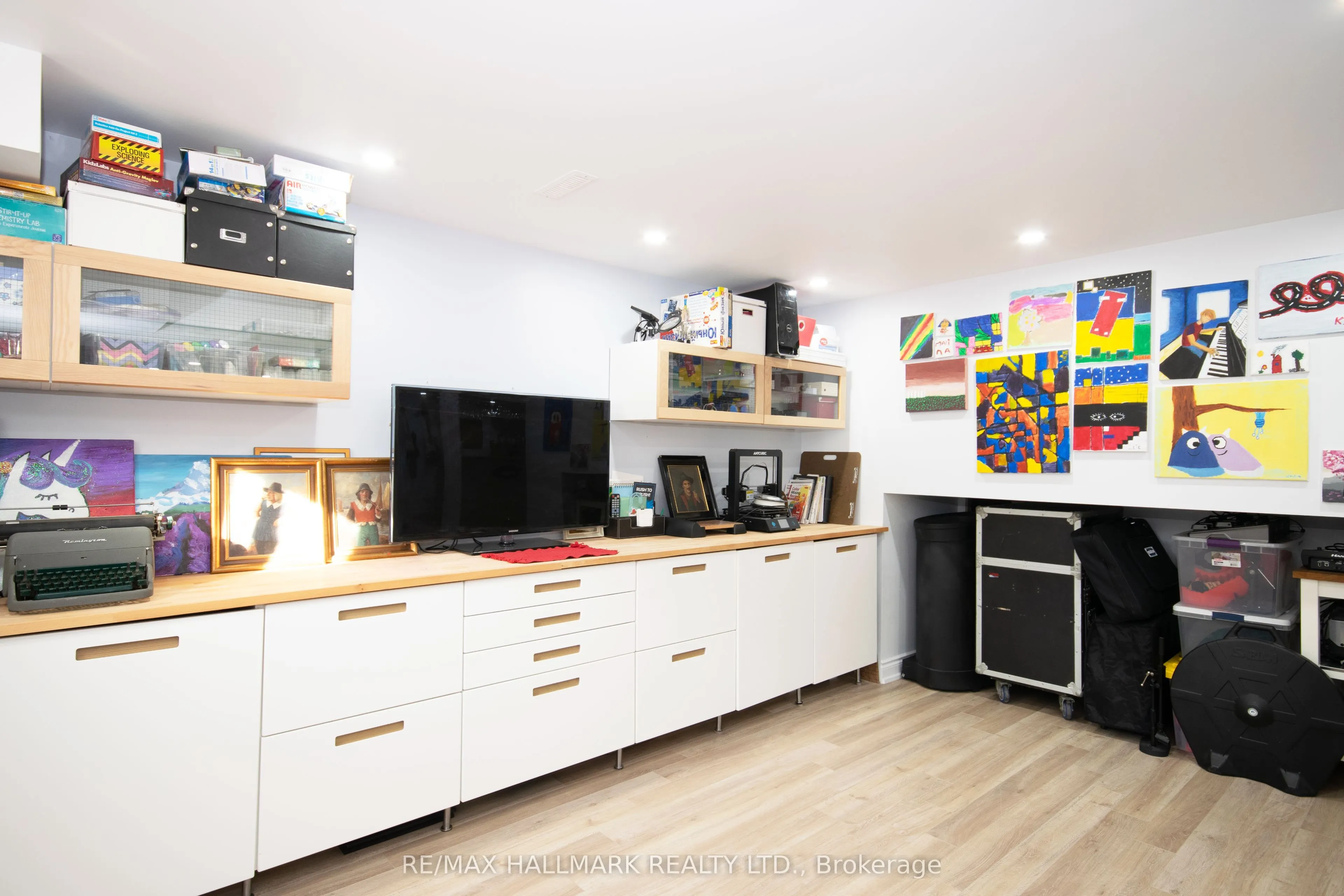 128 Wolf Creek Crescent