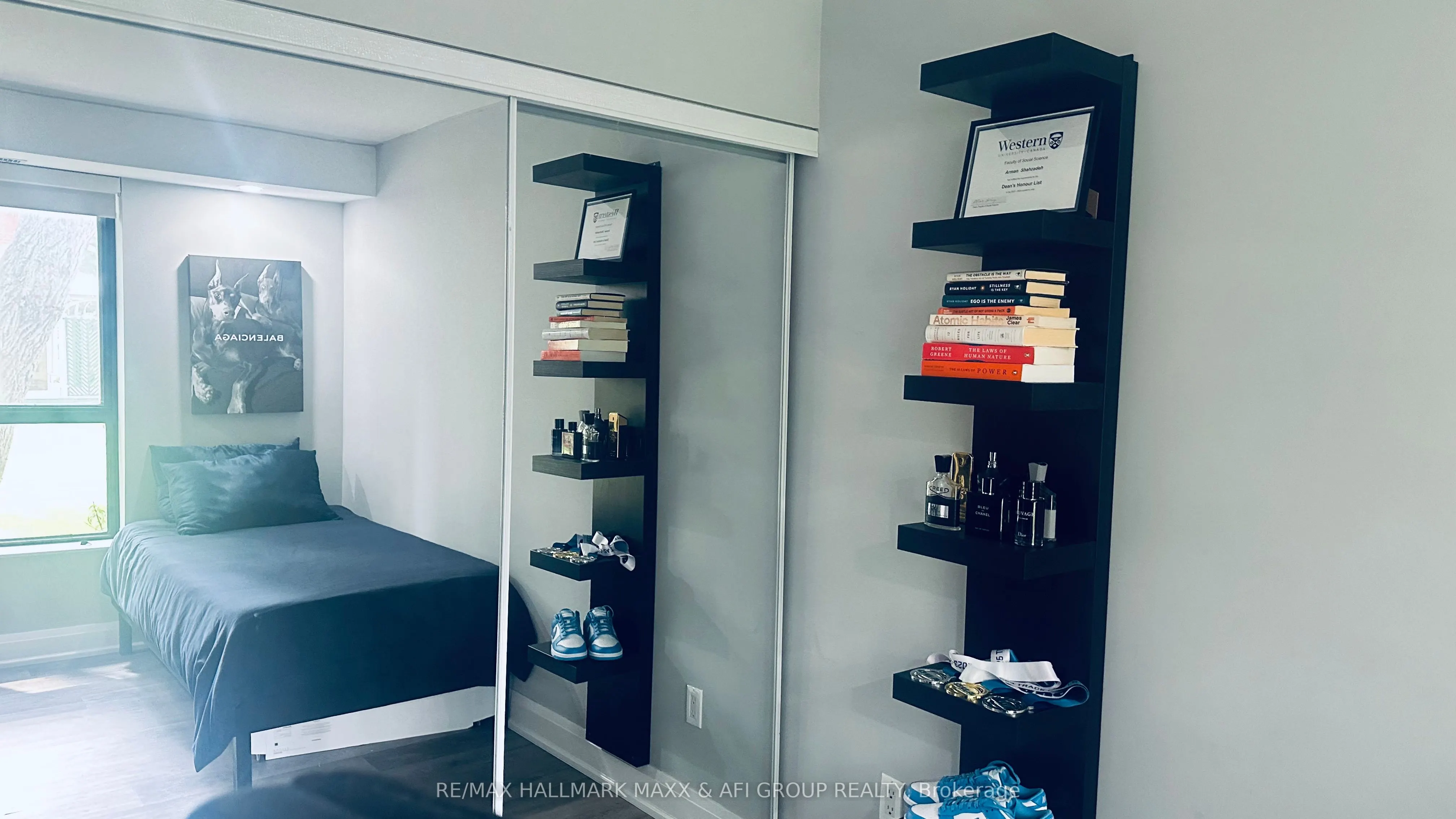 15390 Yonge Street #201