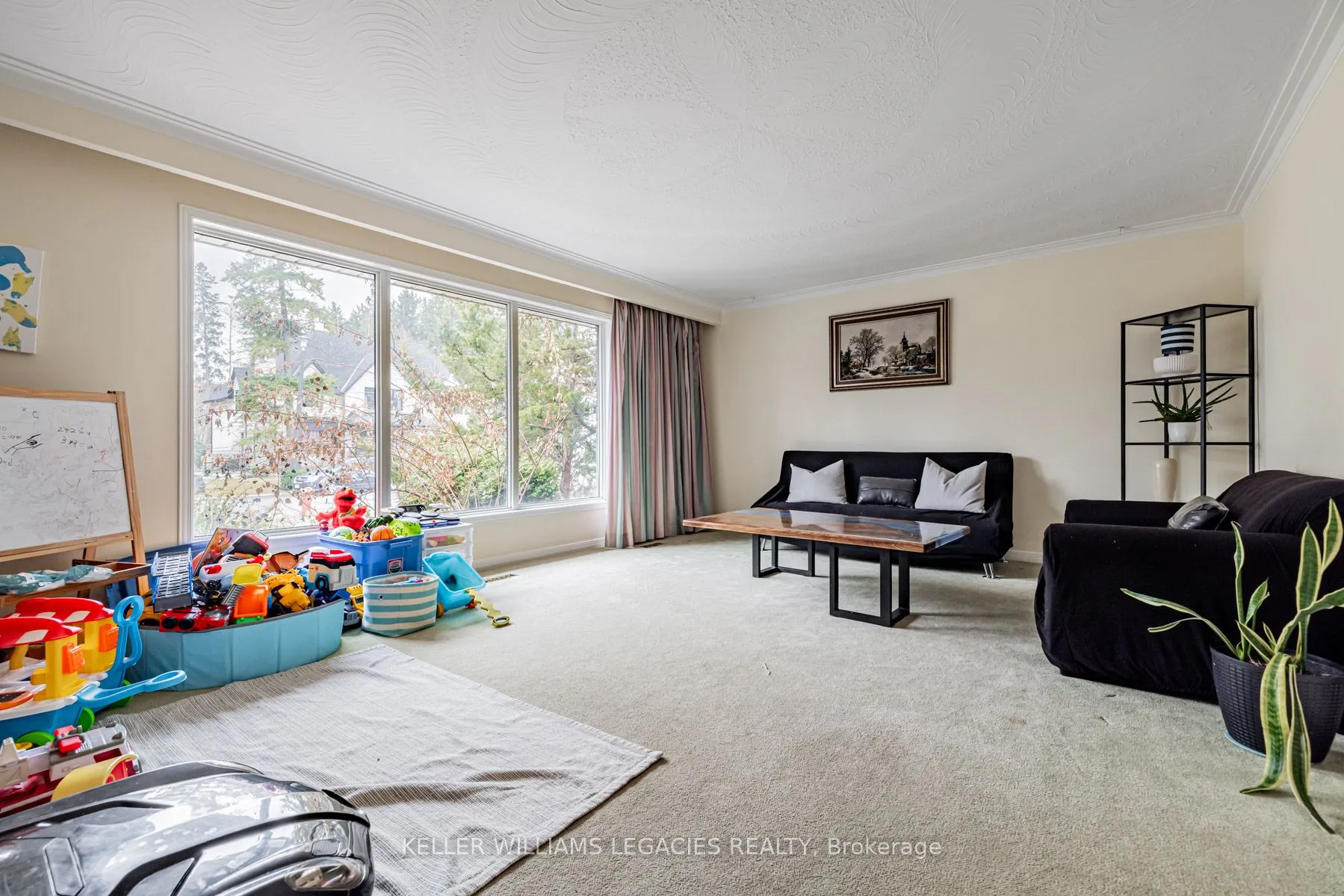 10 Hawthorne Lane