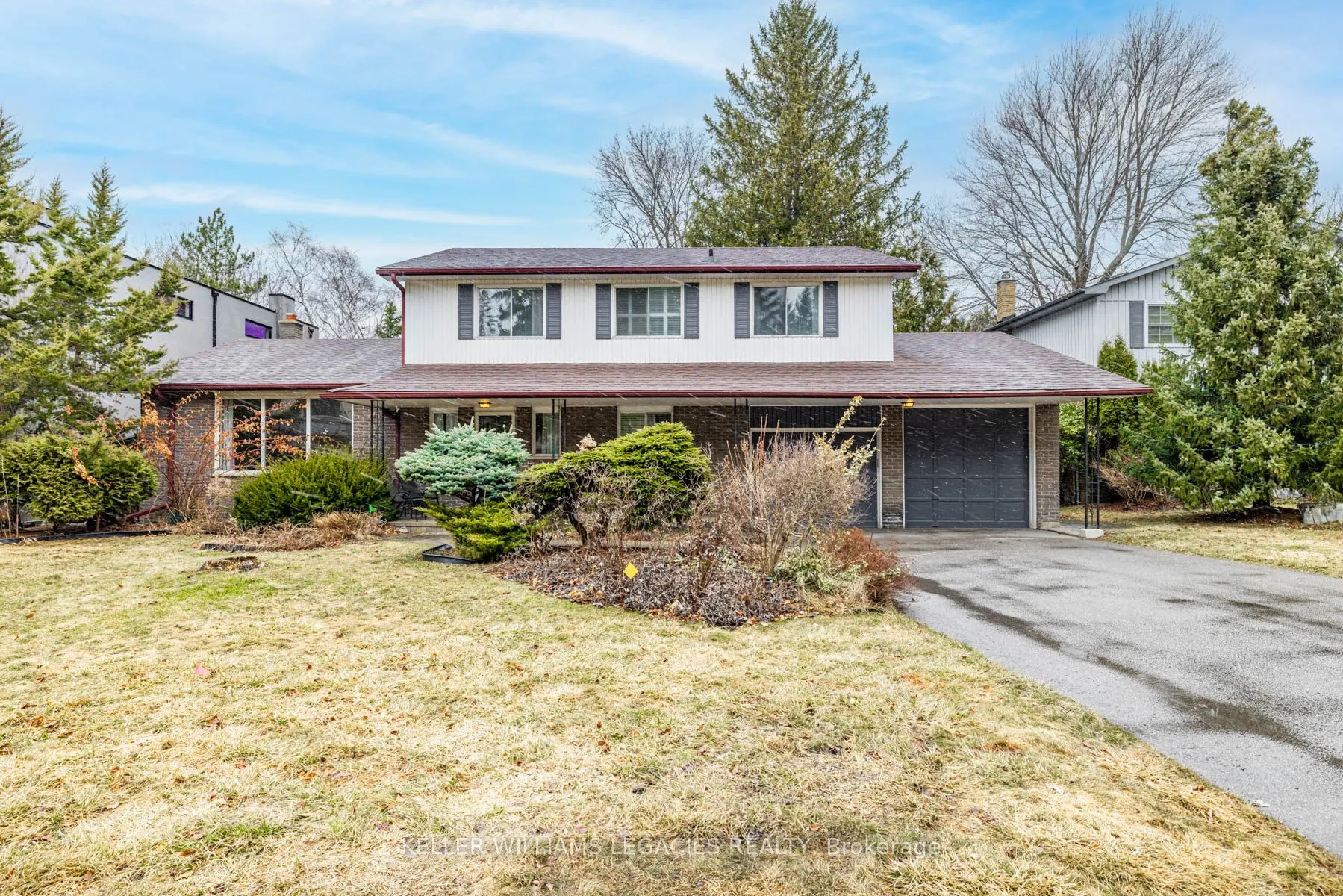 10 Hawthorne Lane