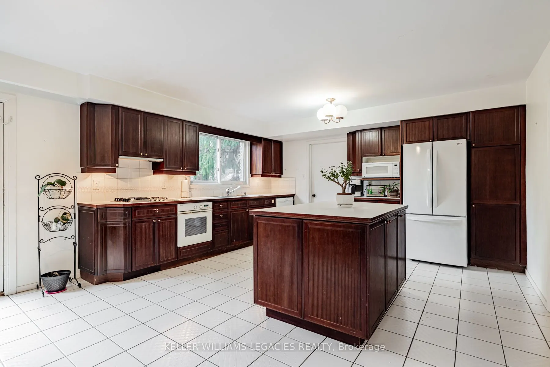 10 Hawthorne Lane