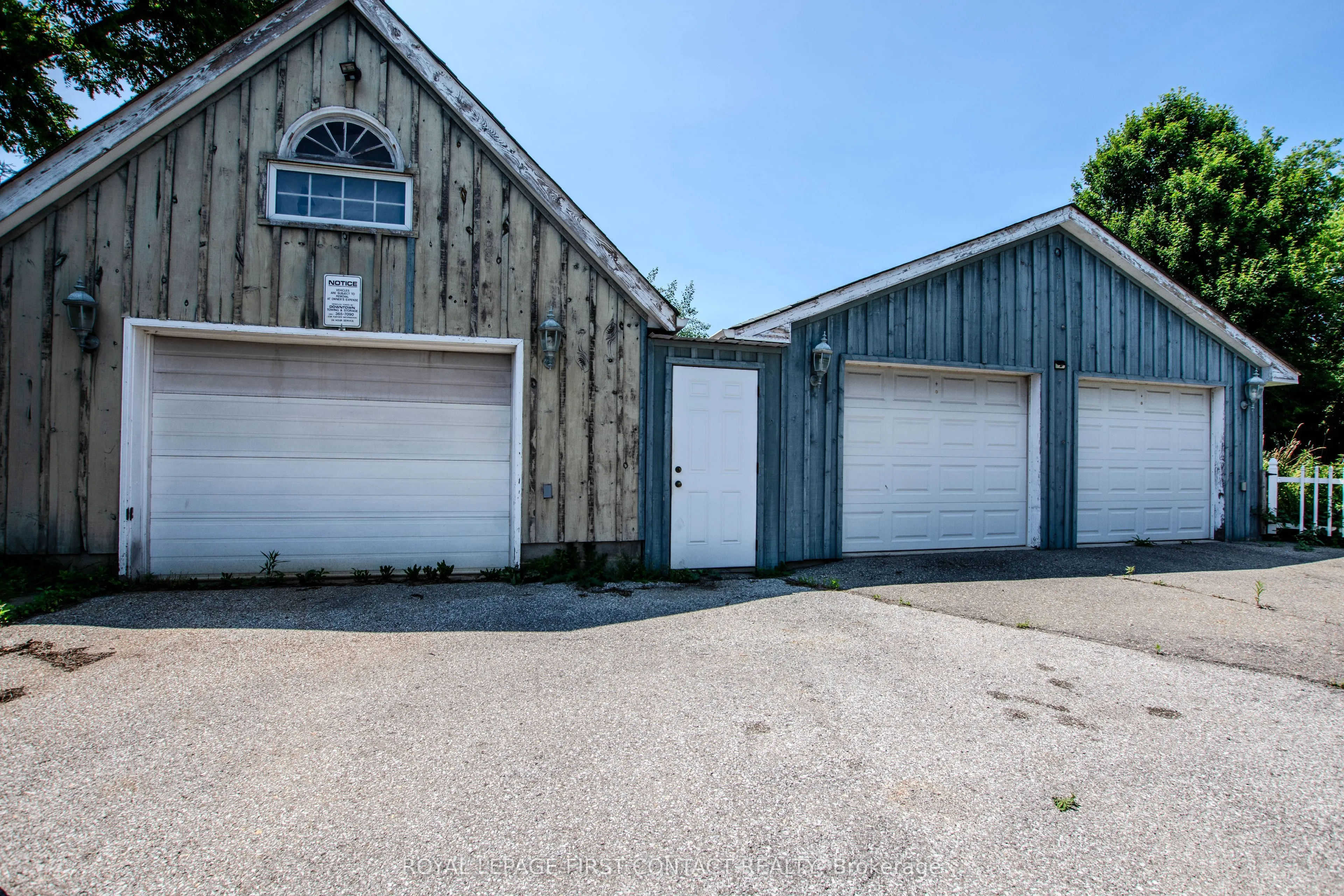 220 Barrie Street