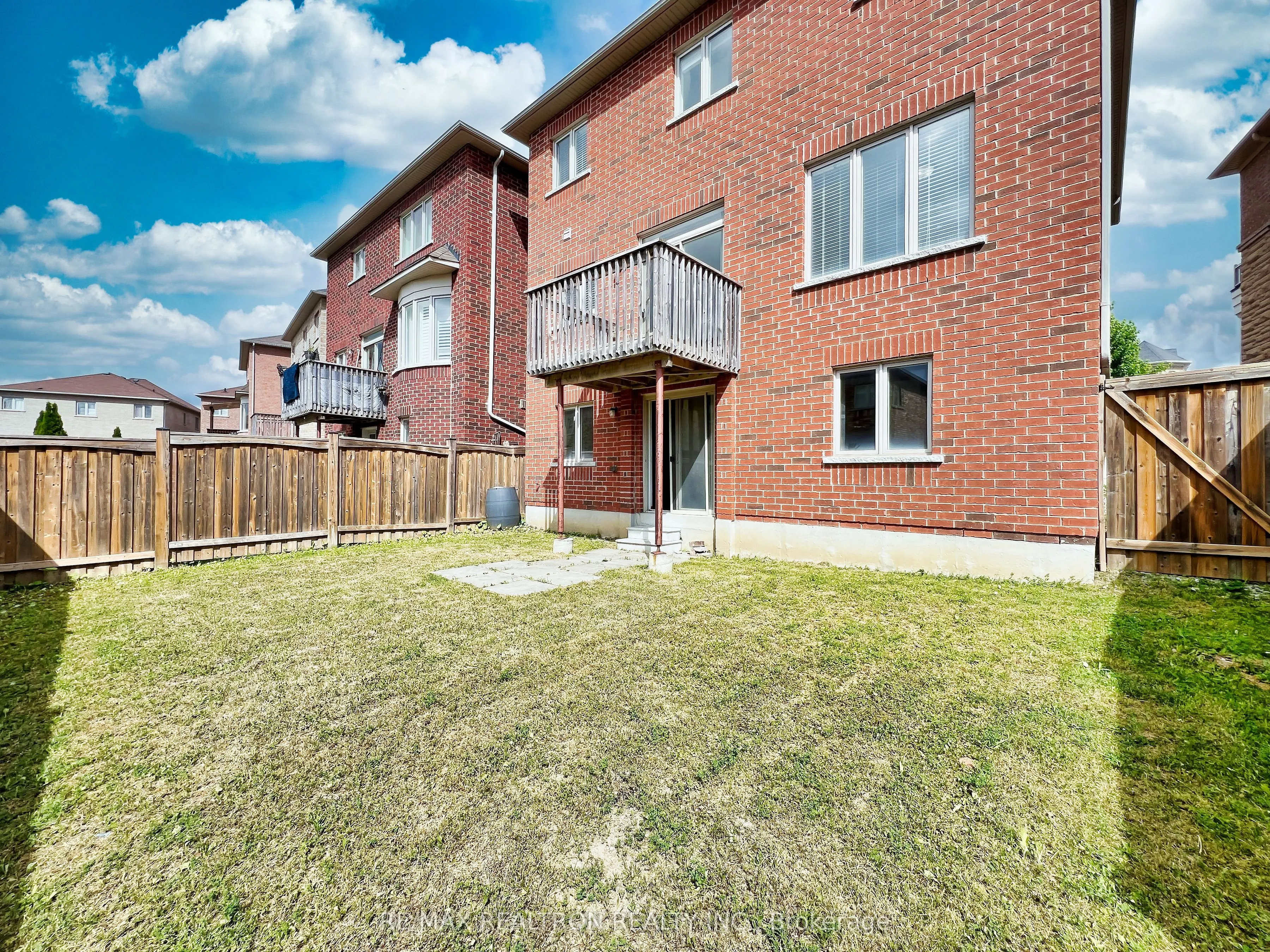 19 Cecil Crescent