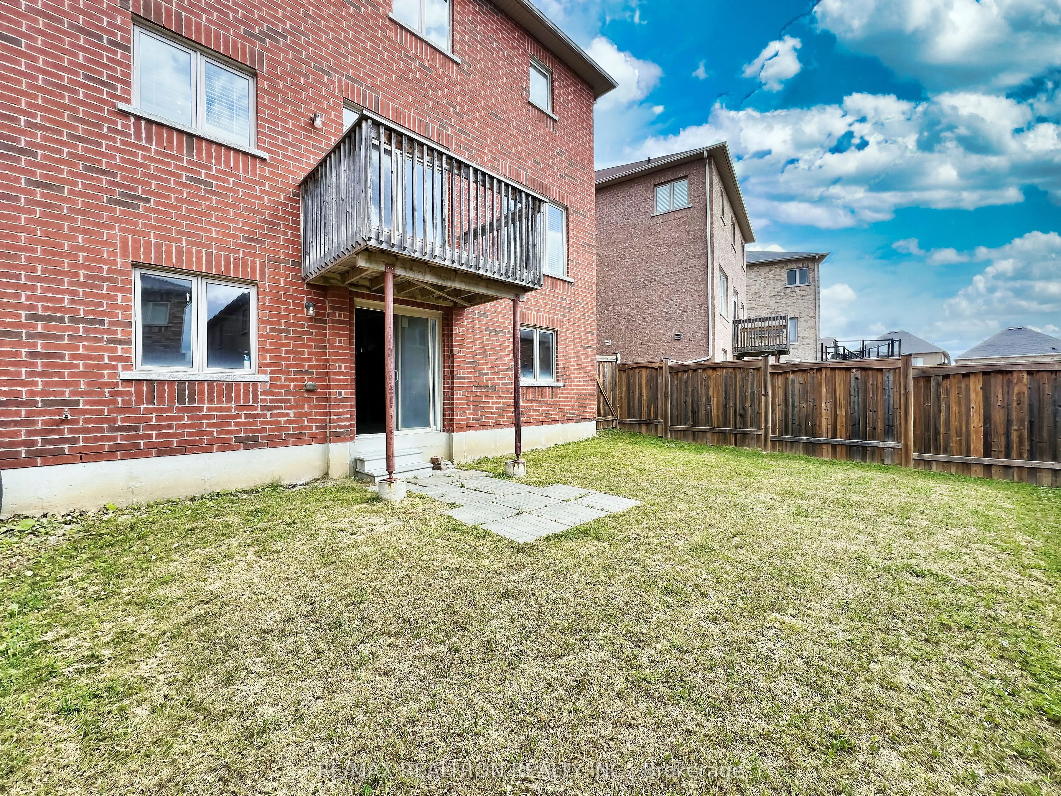 19 Cecil Crescent
