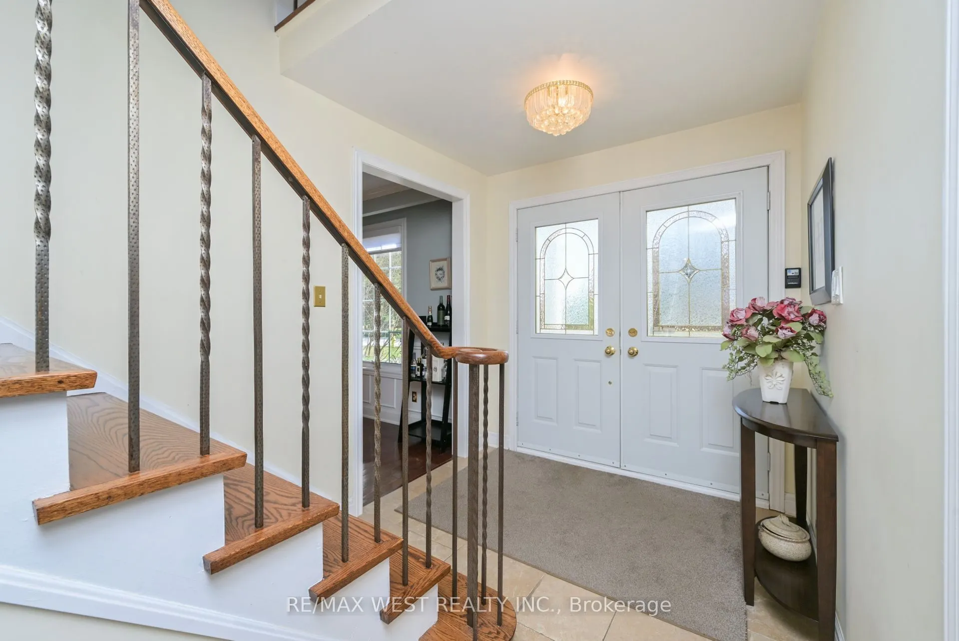 24 Cedarwood Crescent