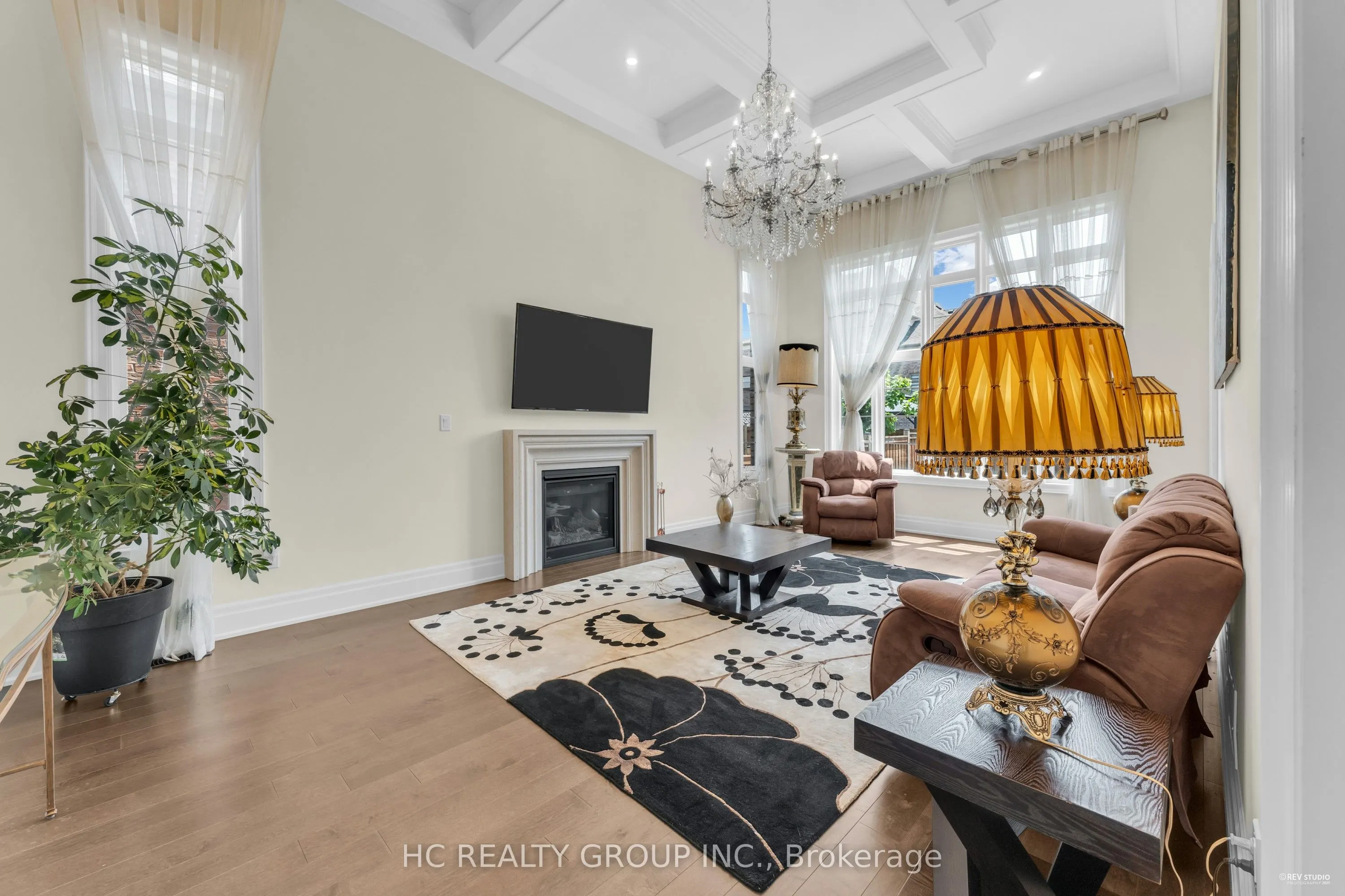 27 Sir Henry Court