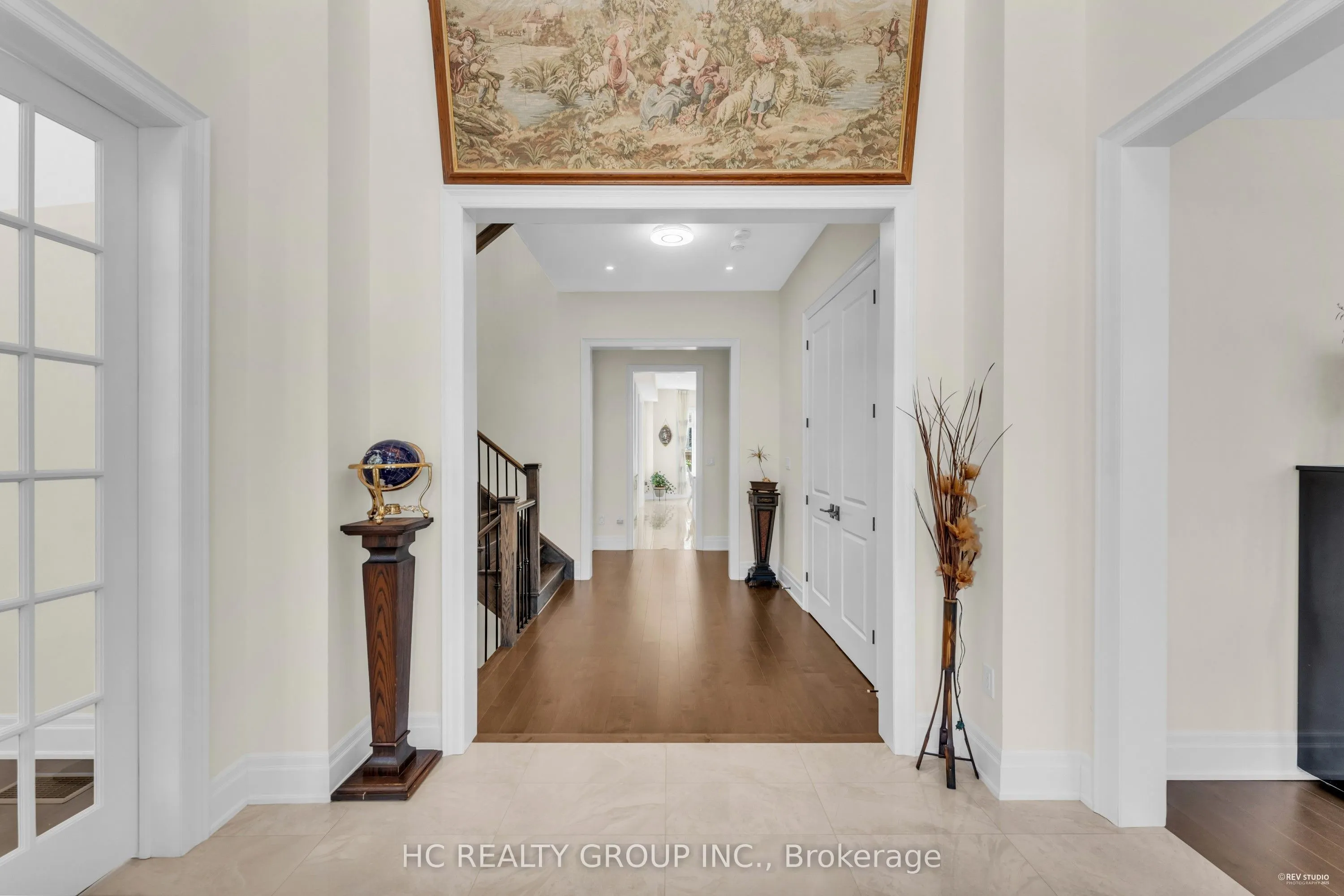 27 Sir Henry Court