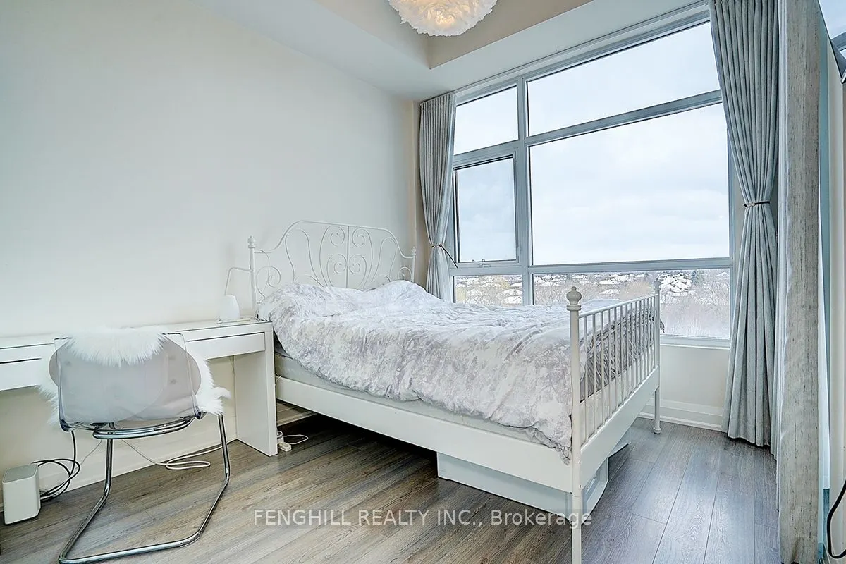 8763 Bayview Avenue, #506