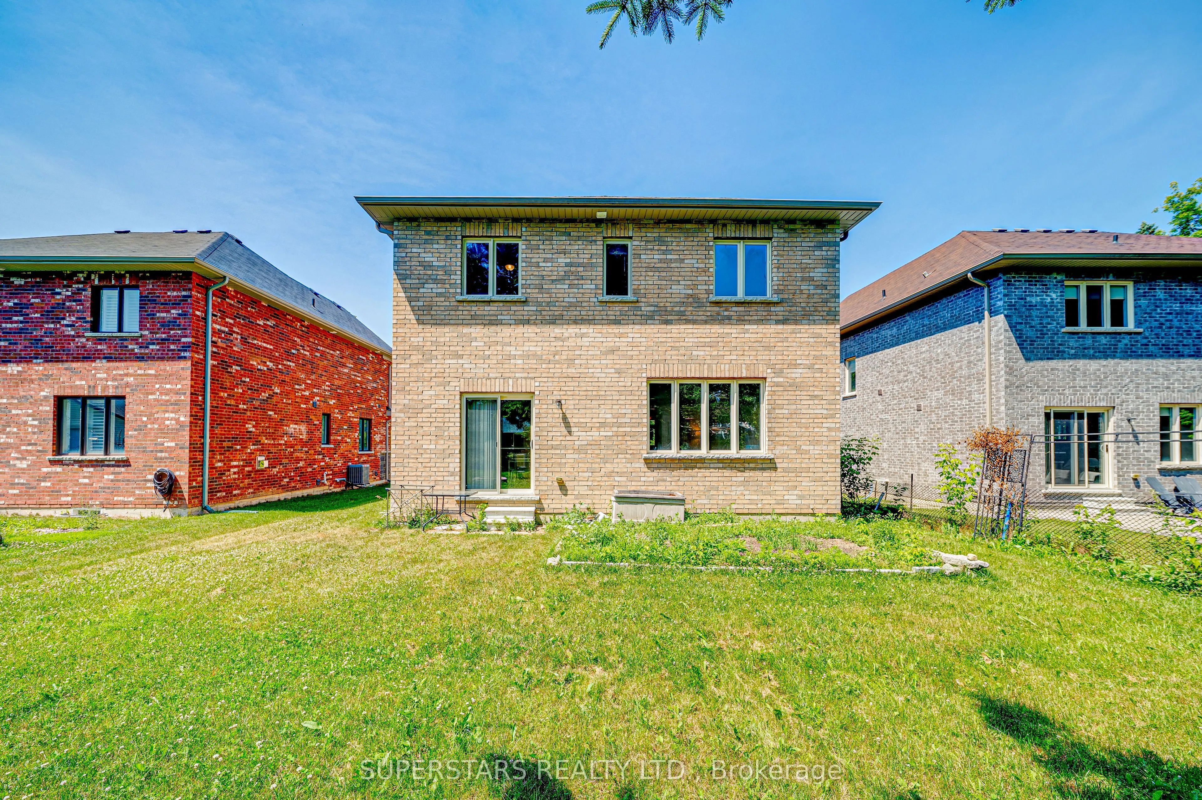 163 Pleasant Boulevard