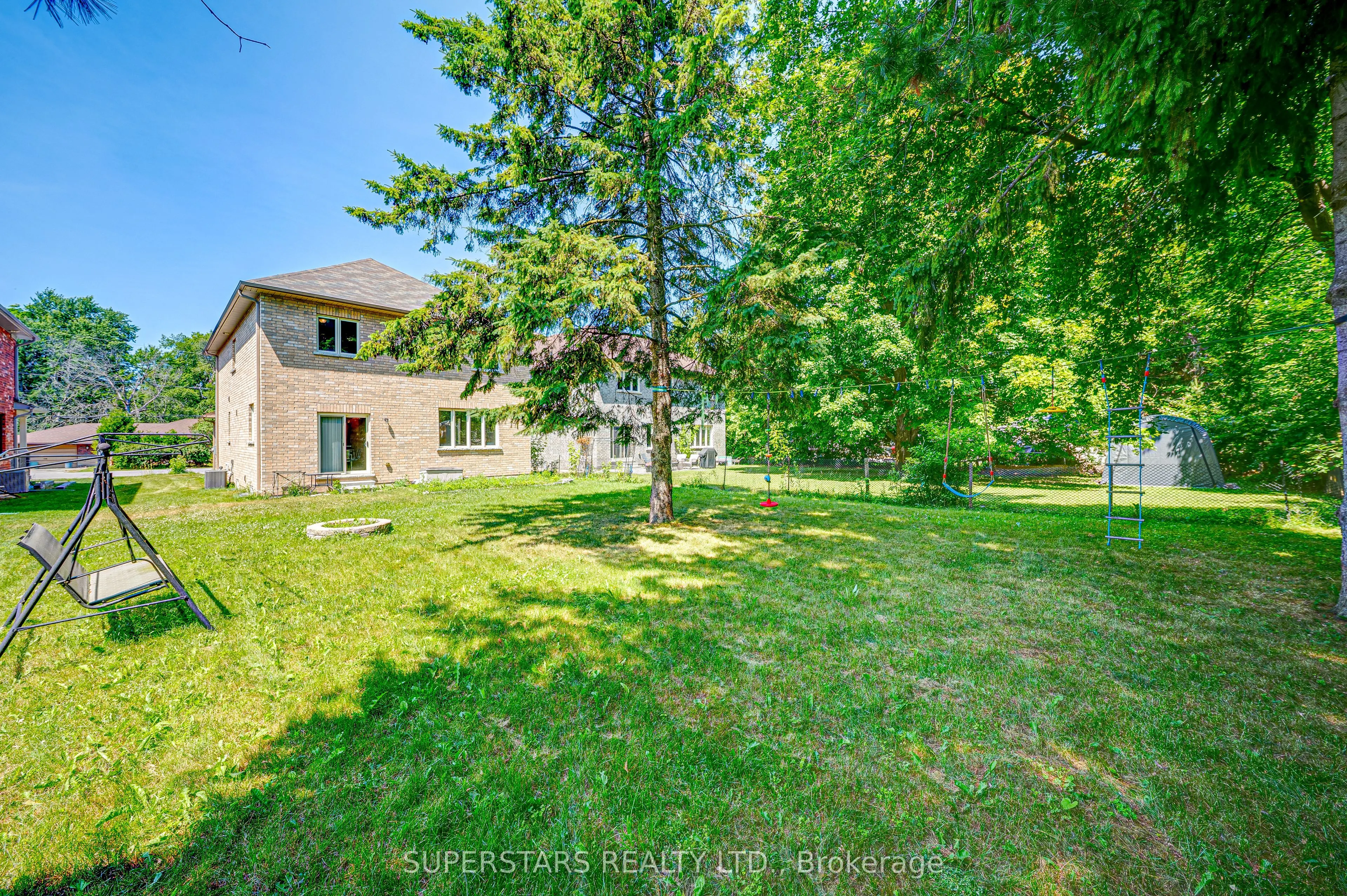 163 Pleasant Boulevard