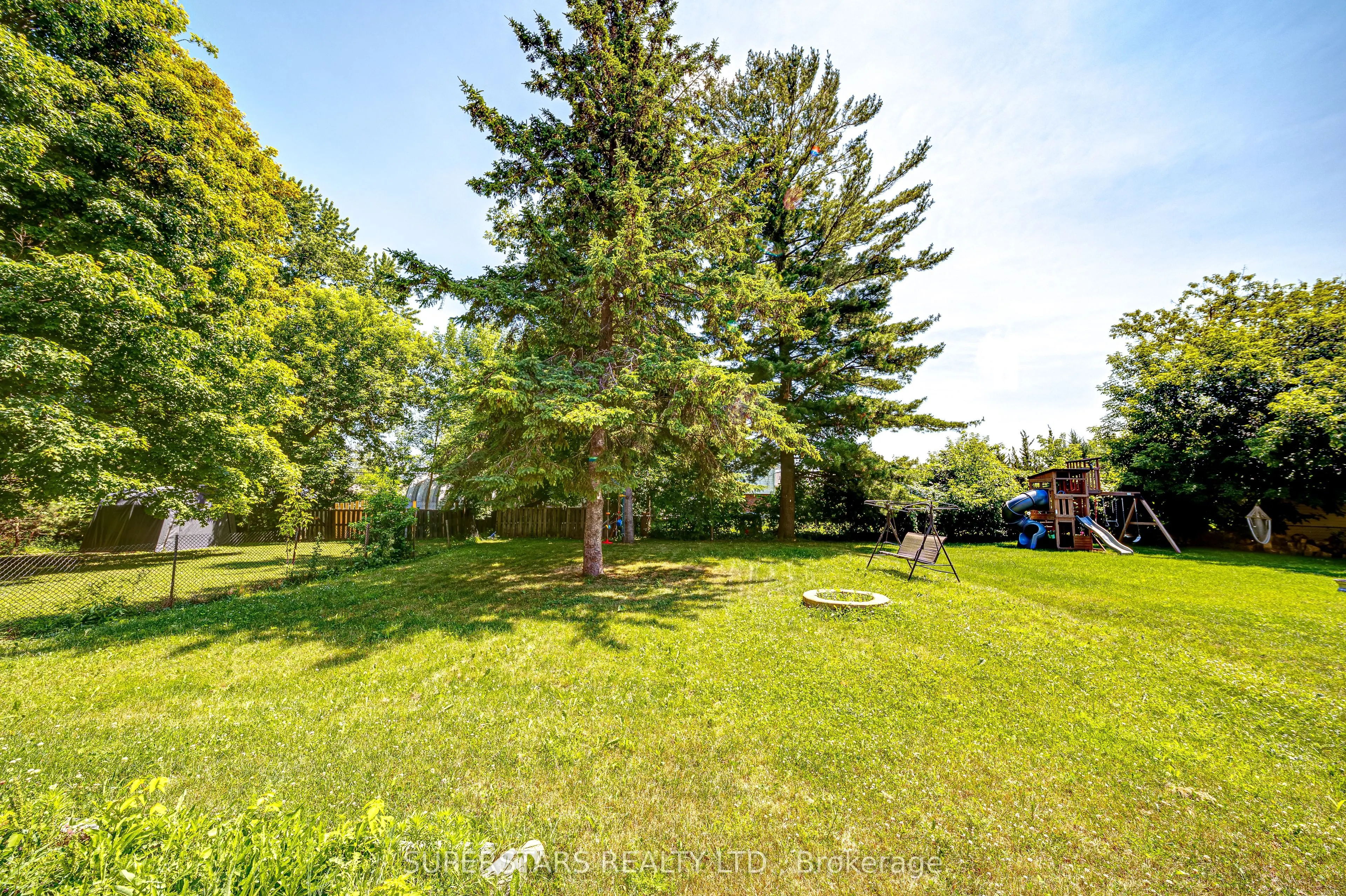 163 Pleasant Boulevard
