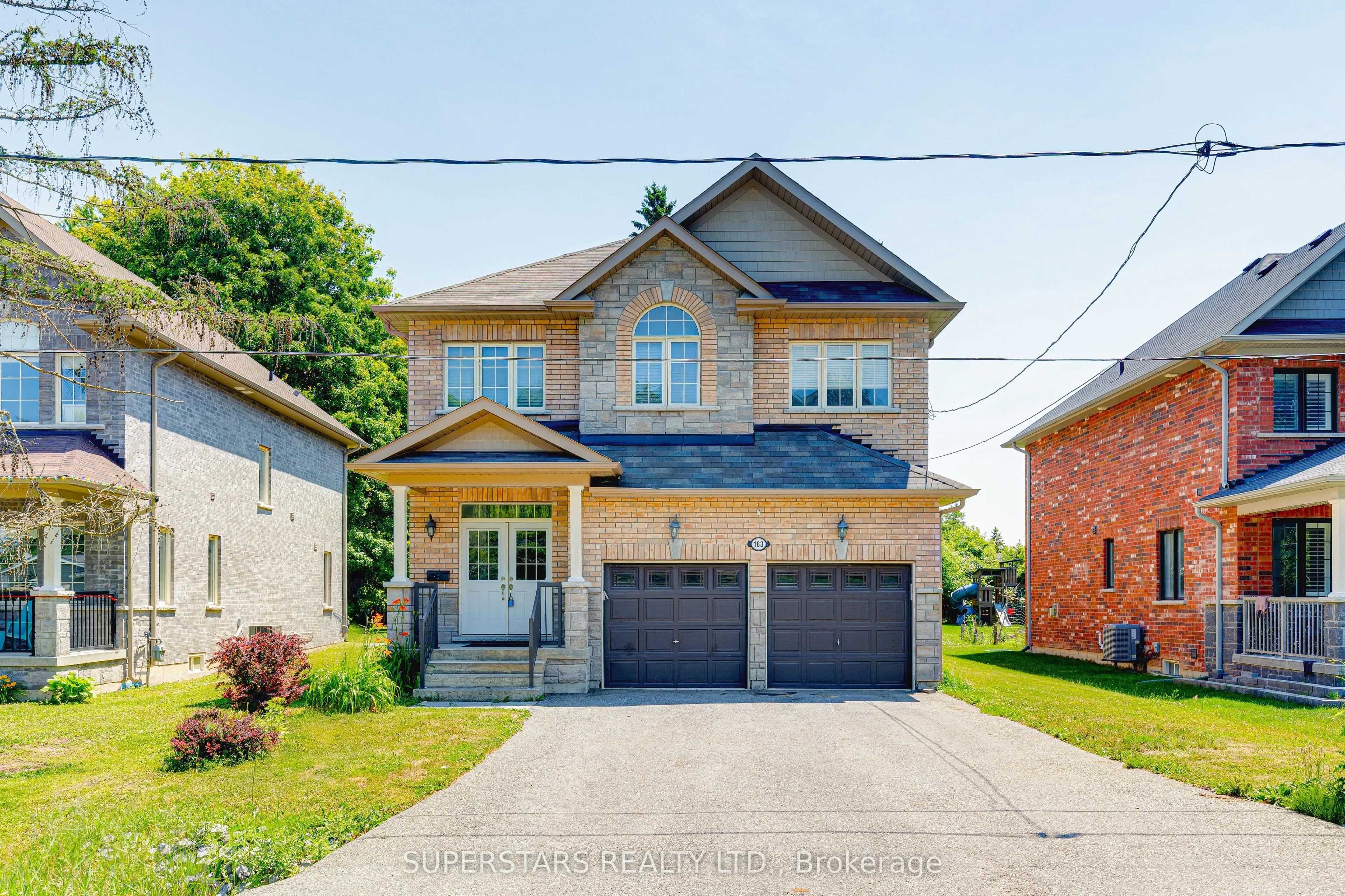 163 Pleasant Boulevard