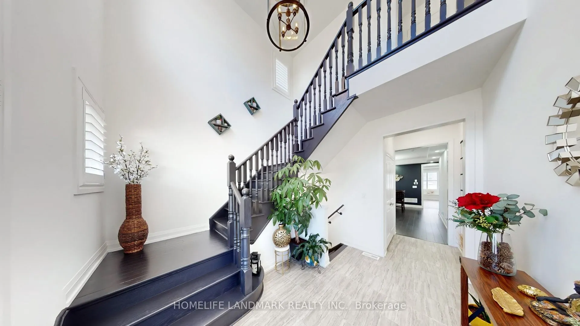 51 Crimson King Way