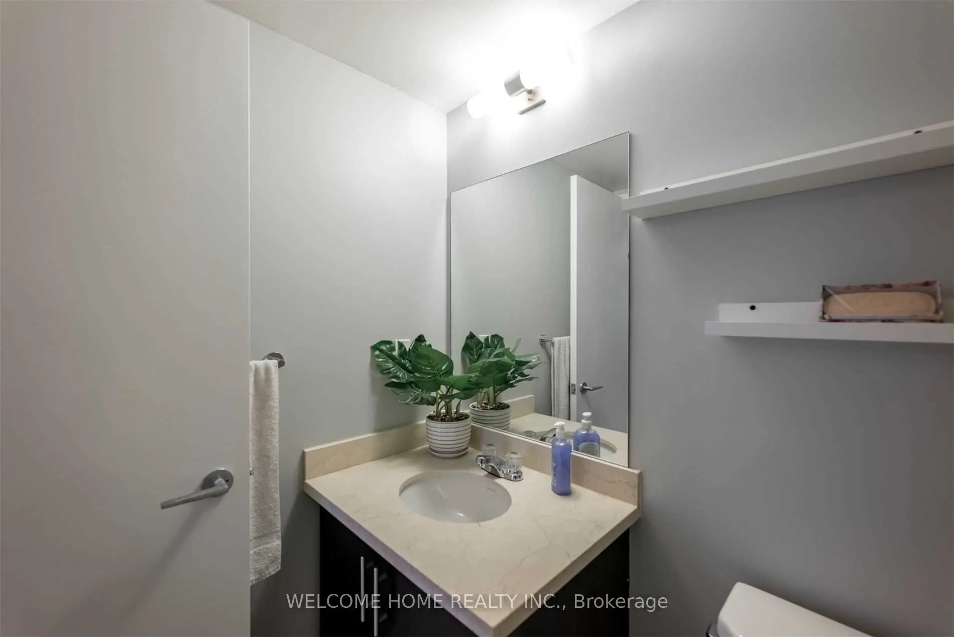 26 Bruce Street, #C12