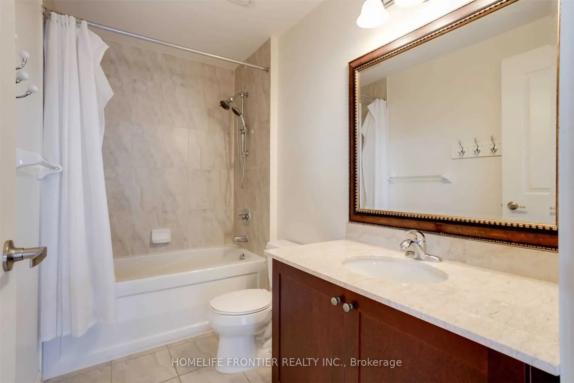 9235 Jane Street, #511