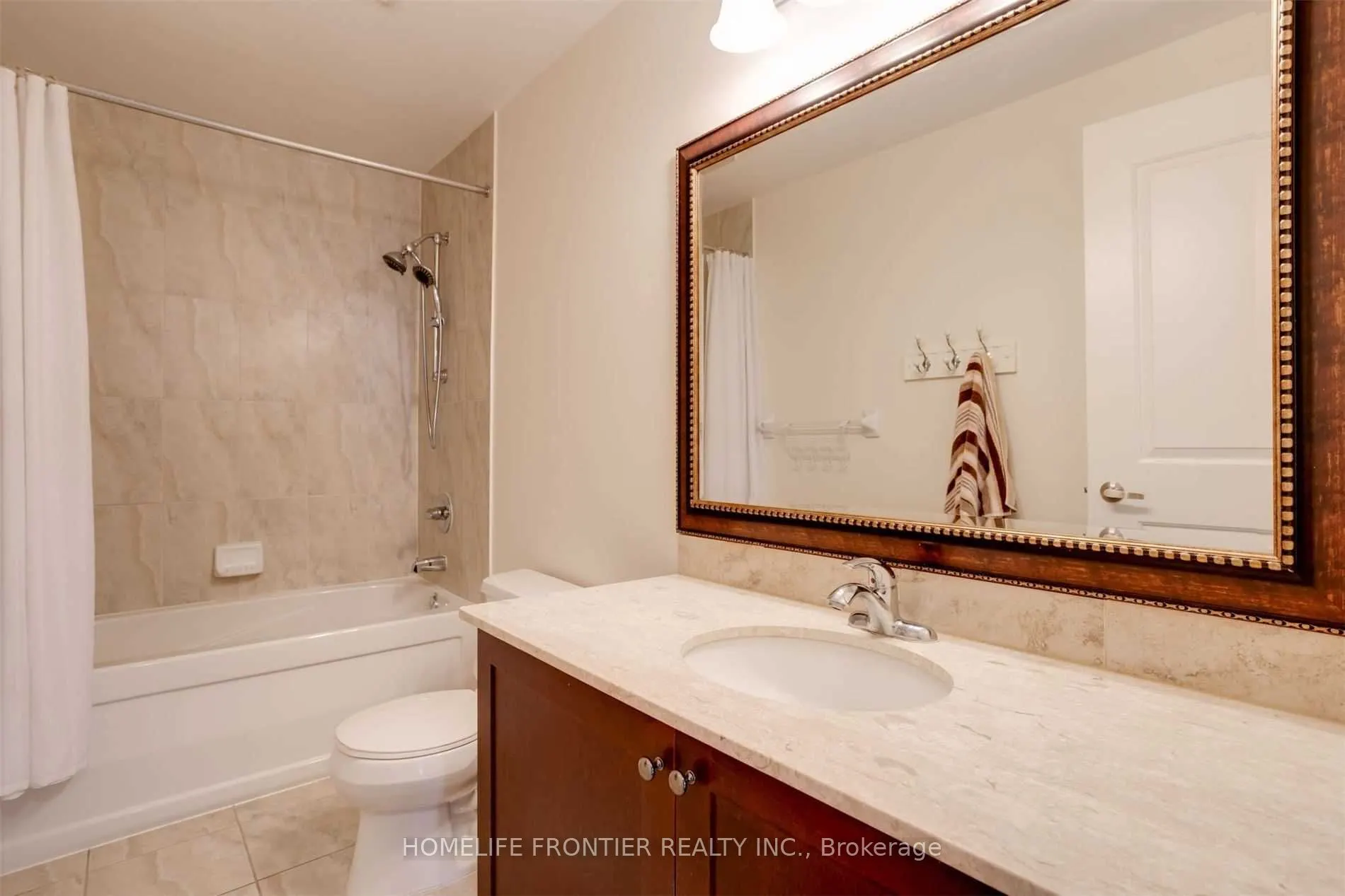 9235 Jane Street, #511