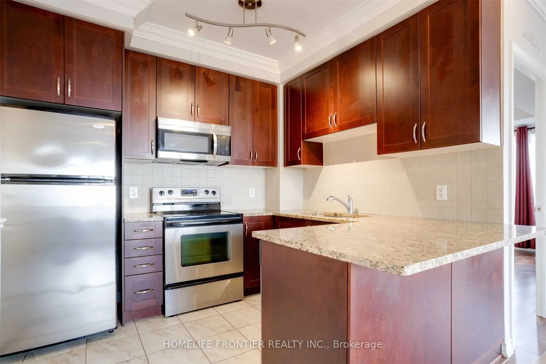 9235 Jane Street, #511