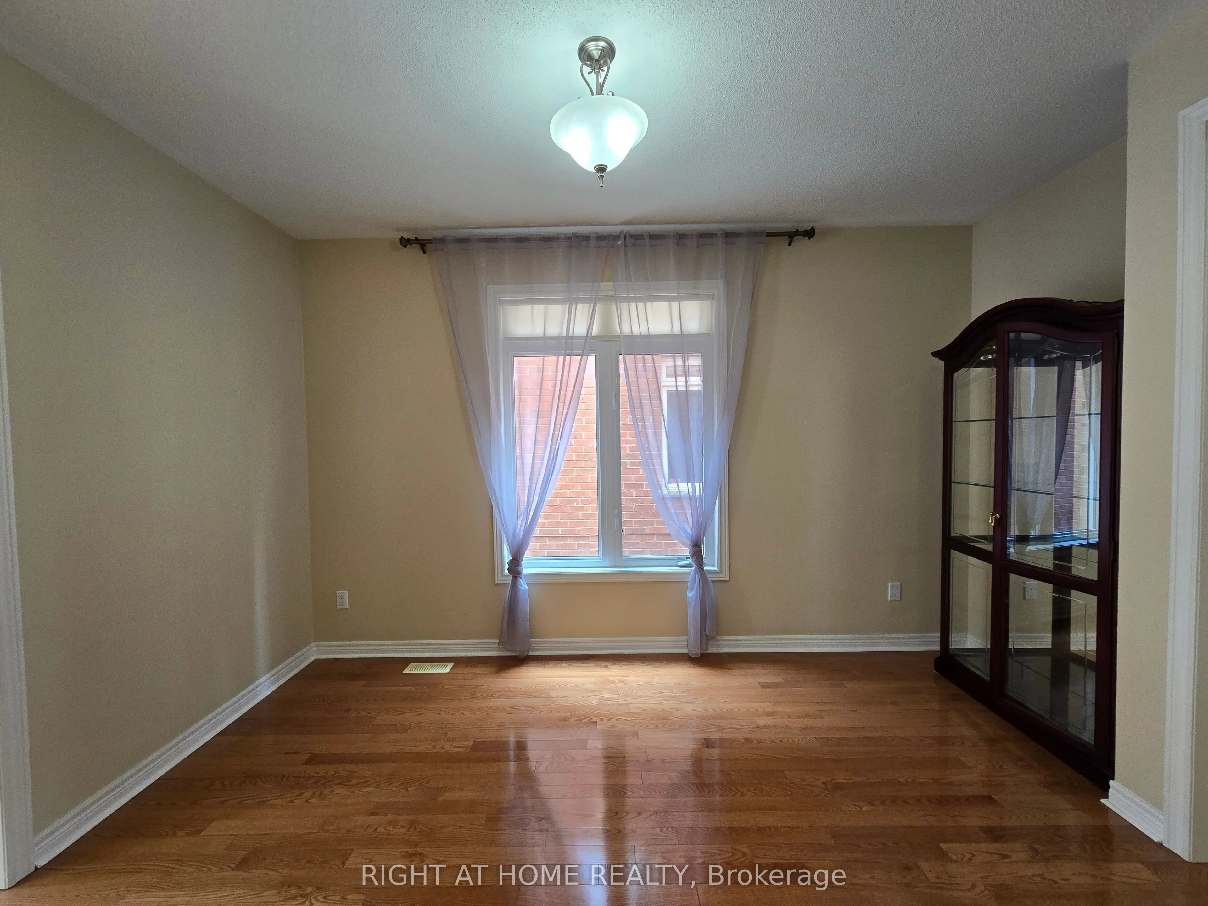 53 Littleriver Court