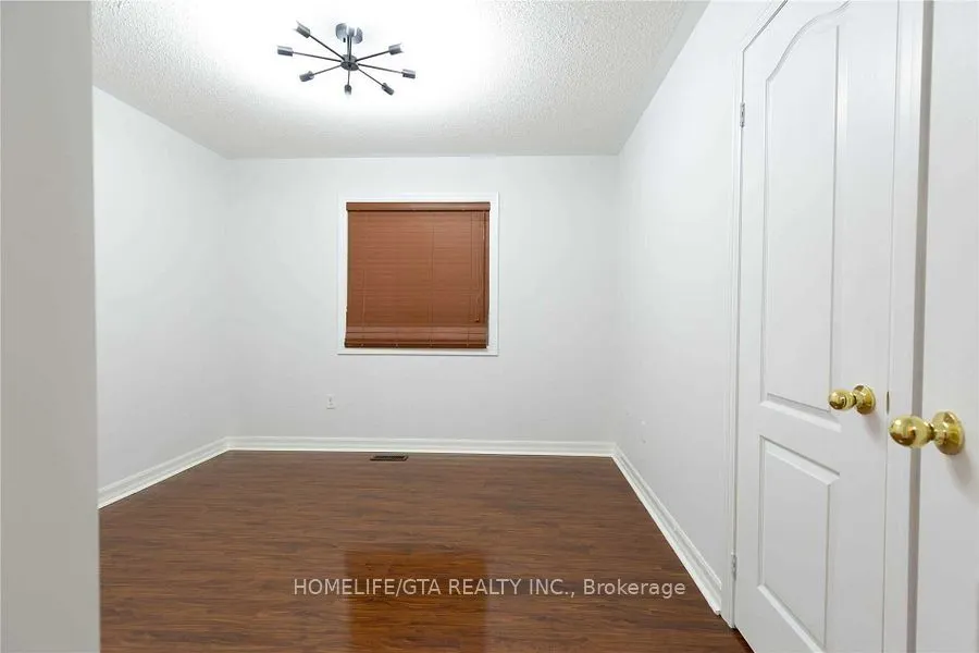 23 Richard Daley Drive