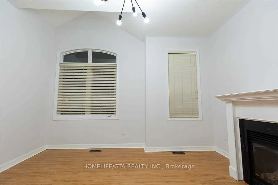23 Richard Daley Drive