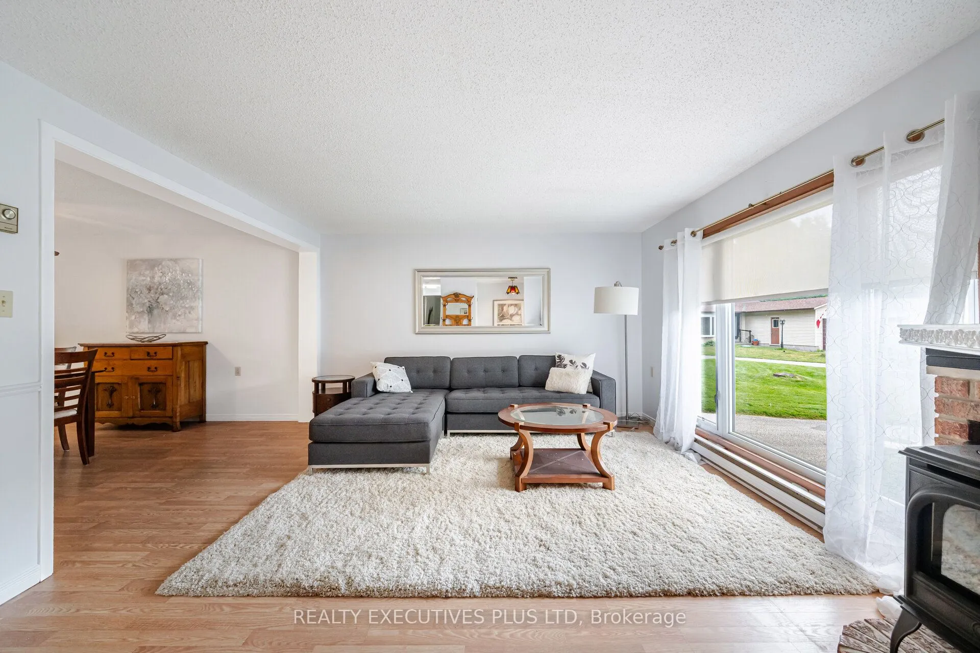 5 Pineview Court