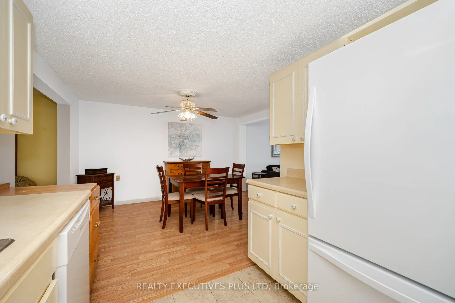 5 Pineview Court