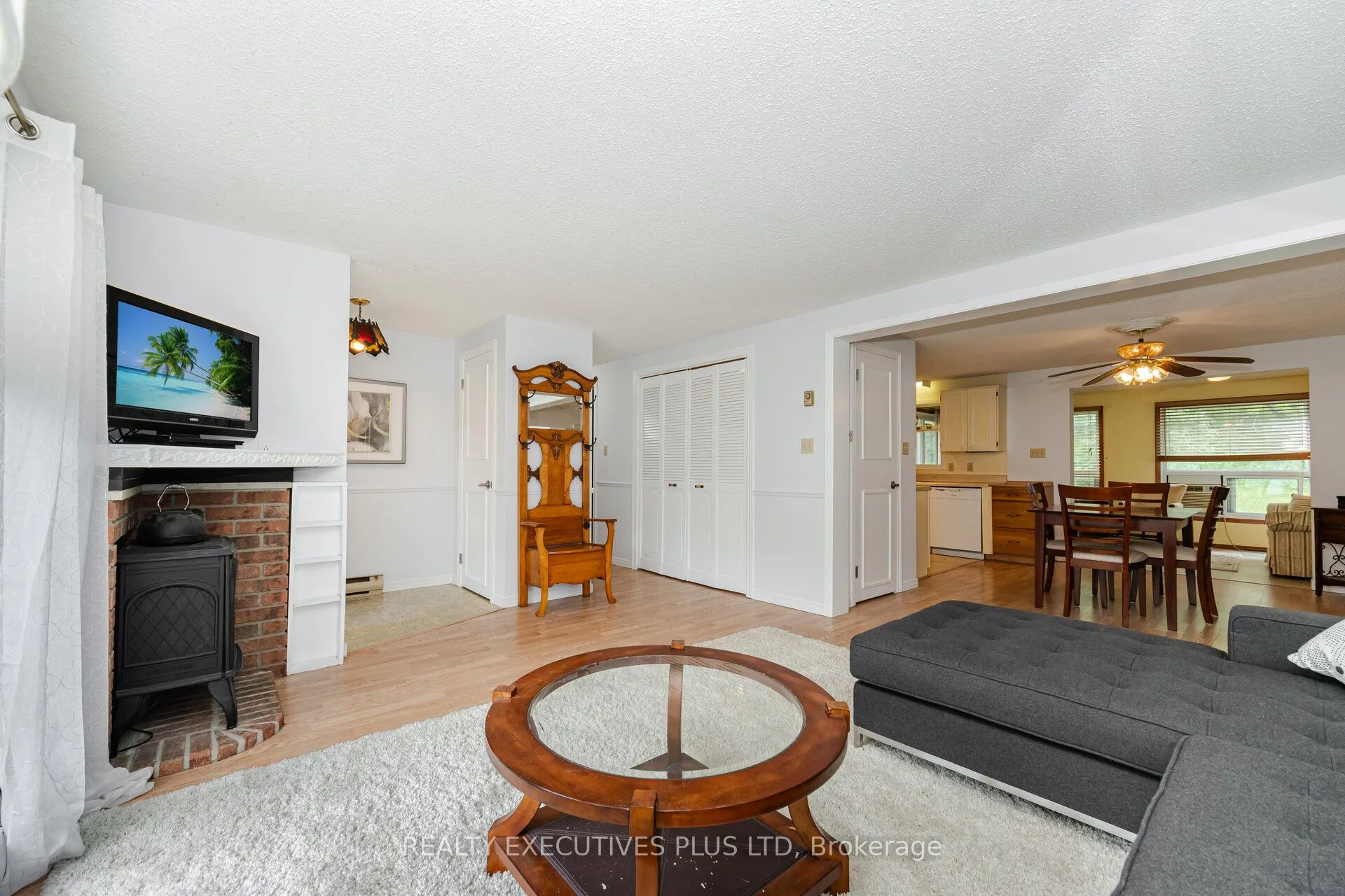 5 Pineview Court
