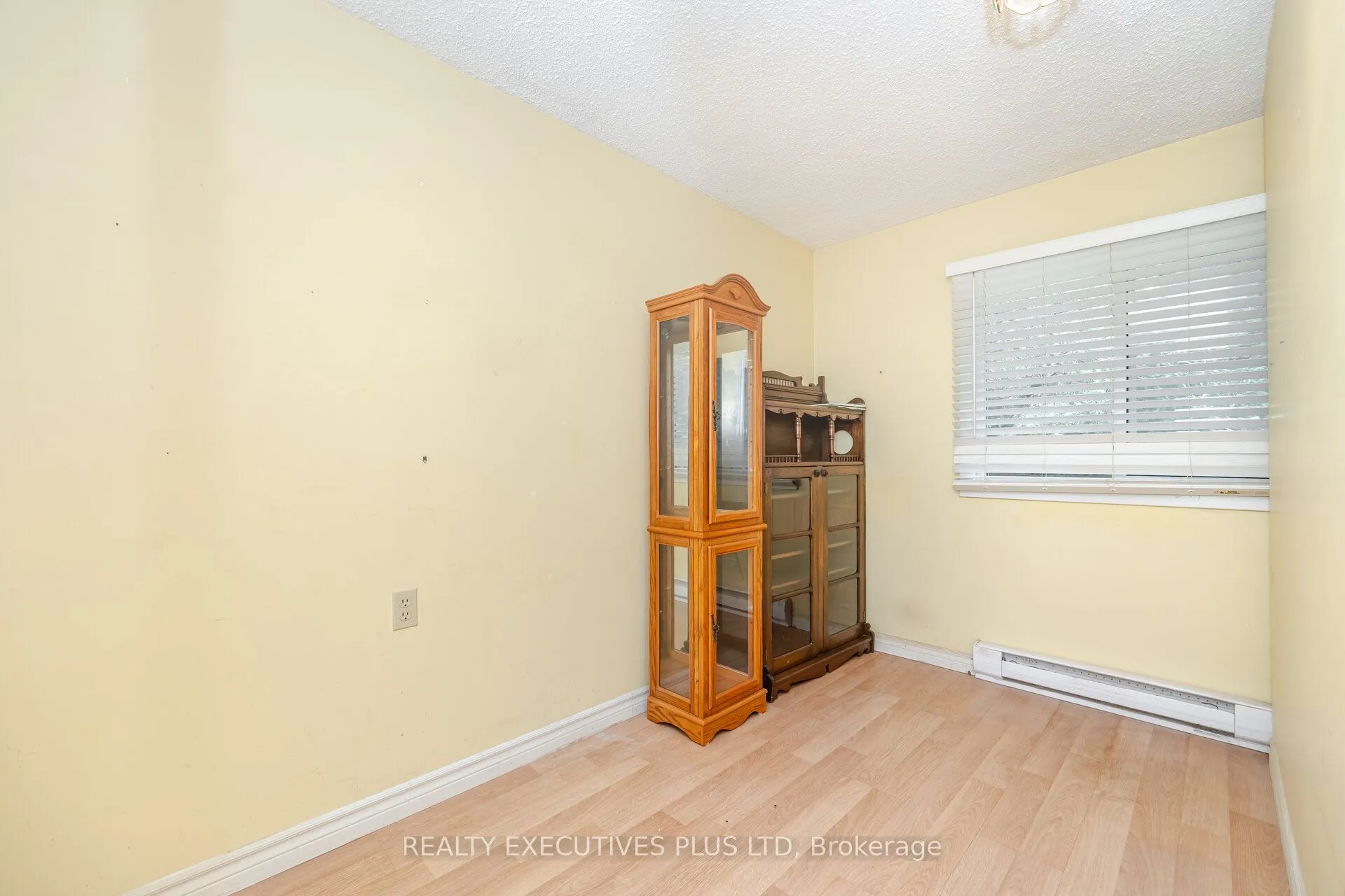 5 Pineview Court