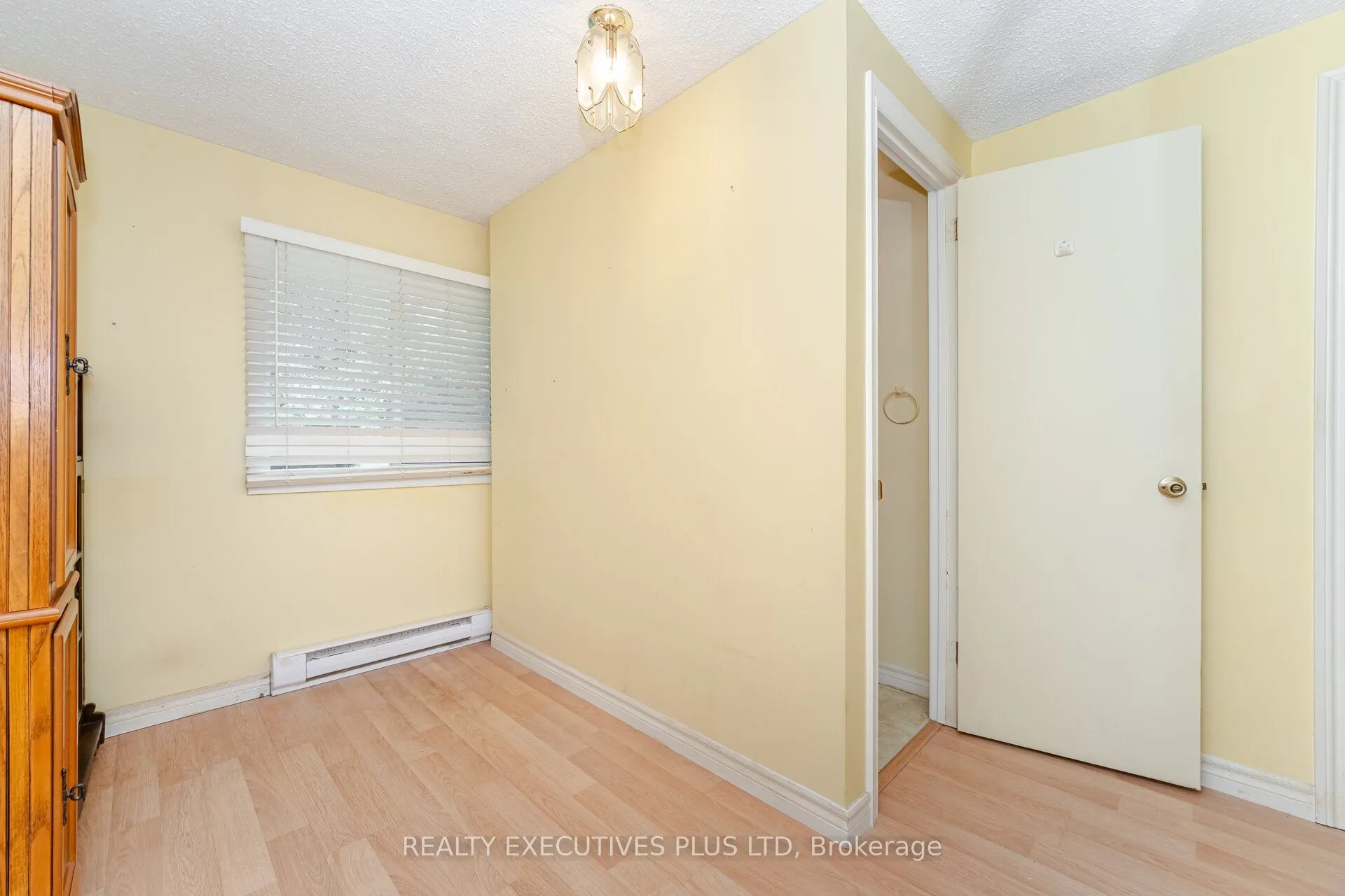 5 Pineview Court