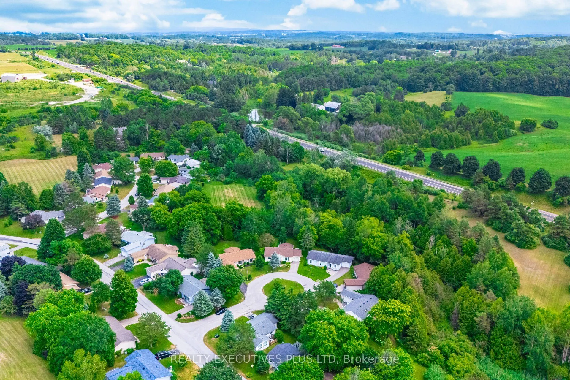 5 Pineview Court