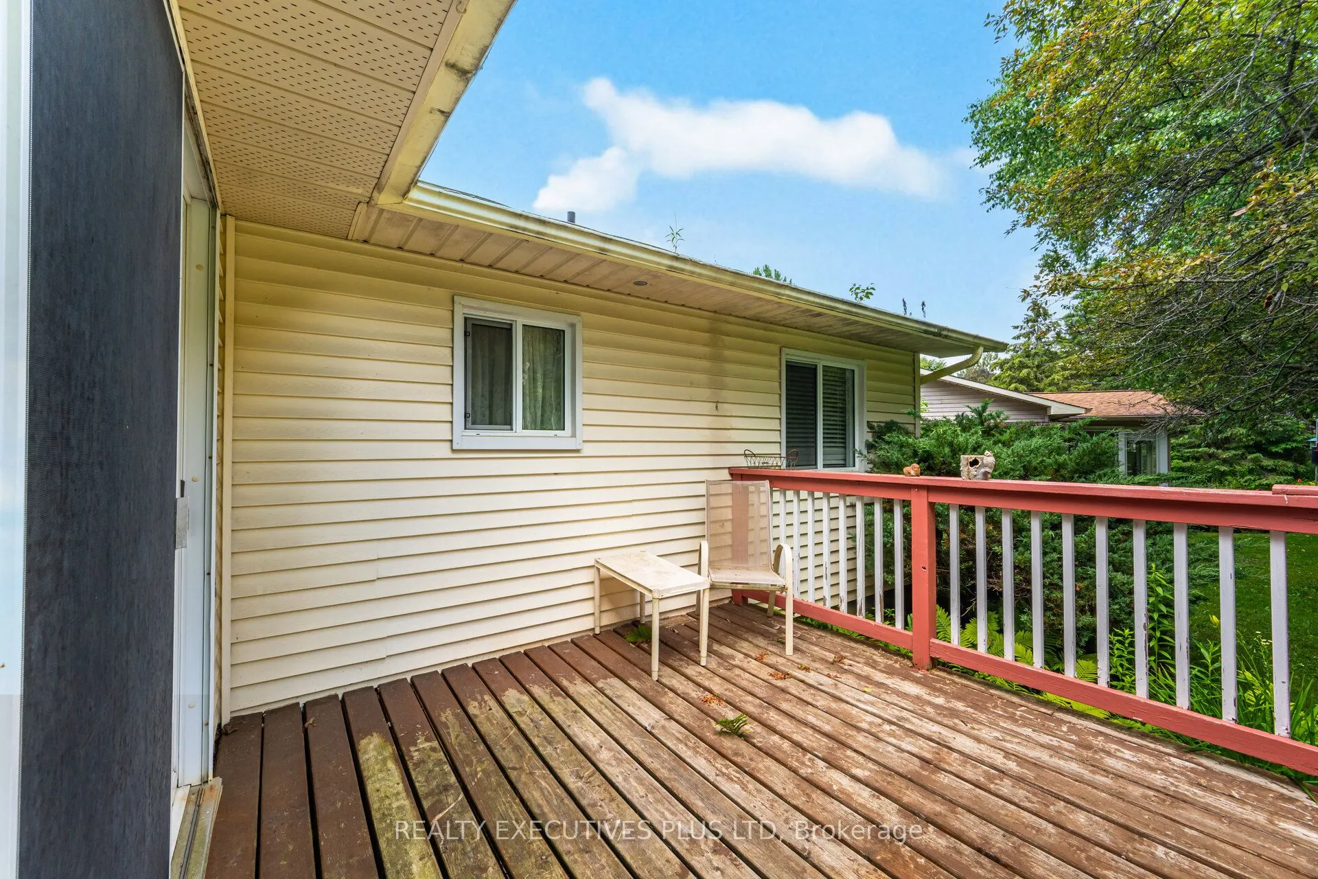 5 Pineview Court