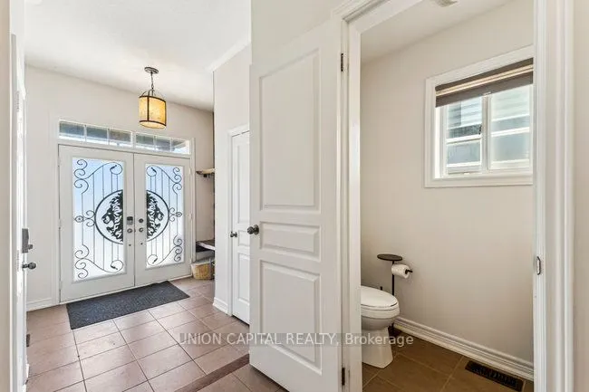 10 Bud Leggett Crescent