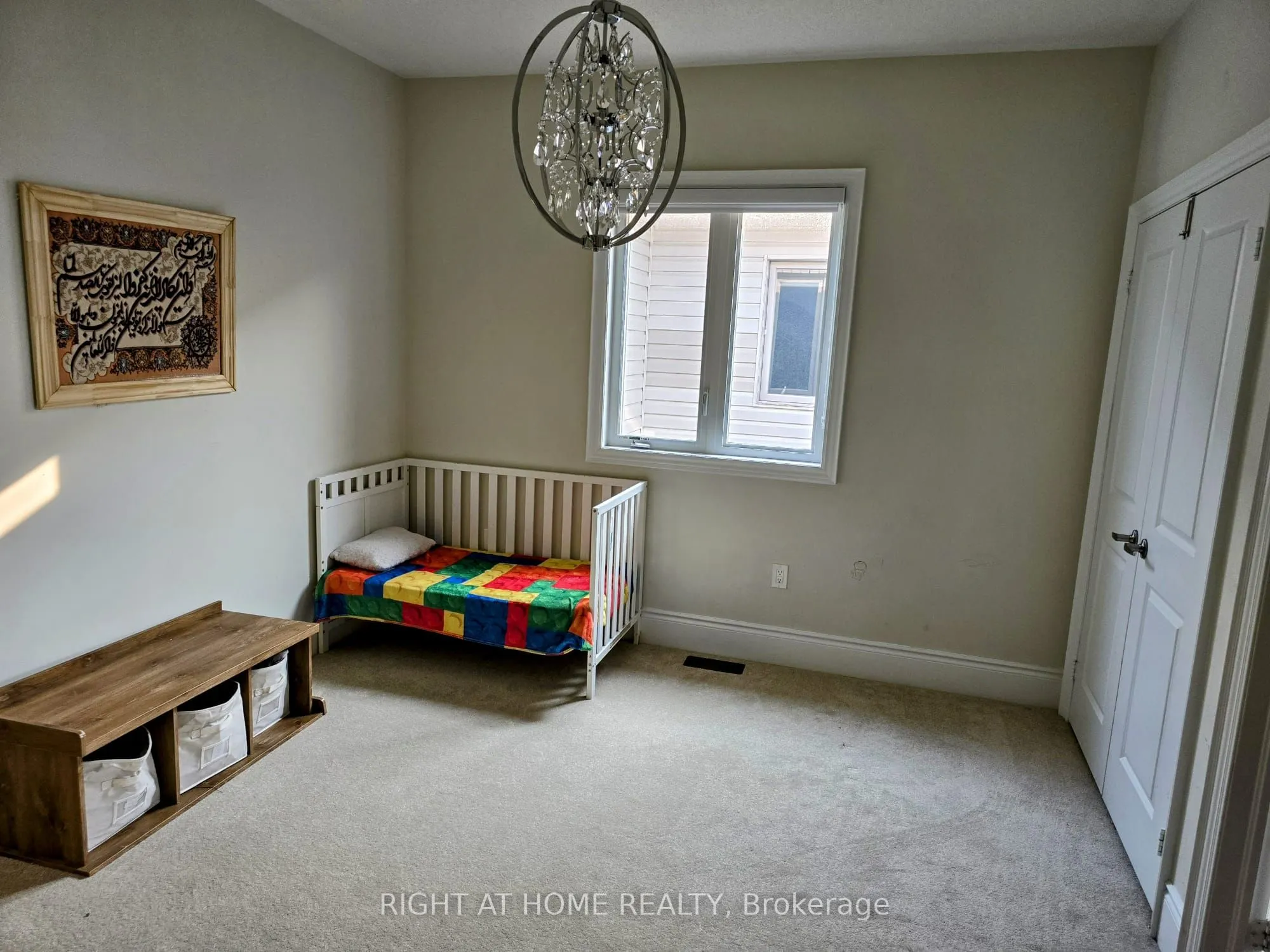 326 Boundary Boulevard, #Main Level