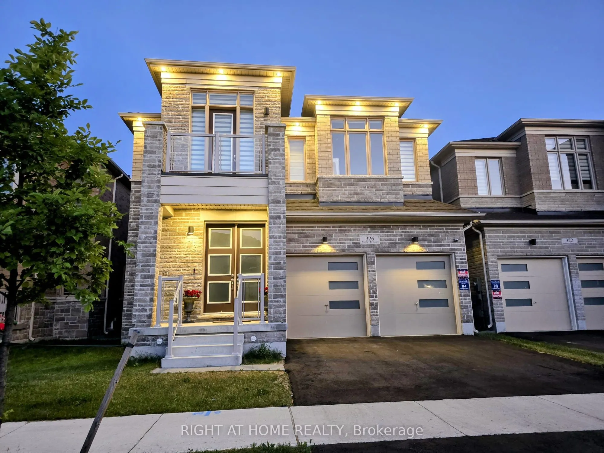 326 Boundary Boulevard, #Main Level