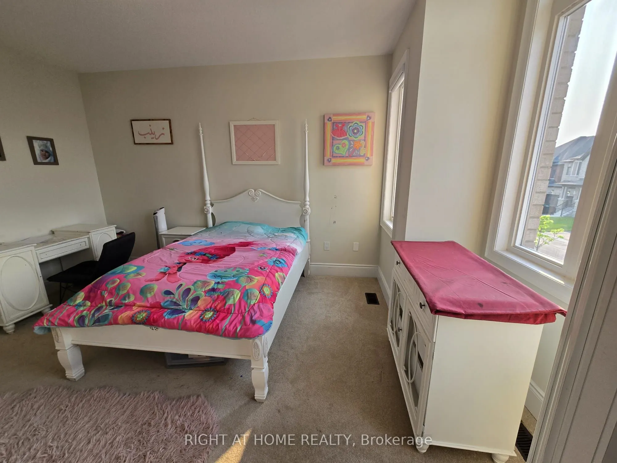 326 Boundary Boulevard, #Main Level