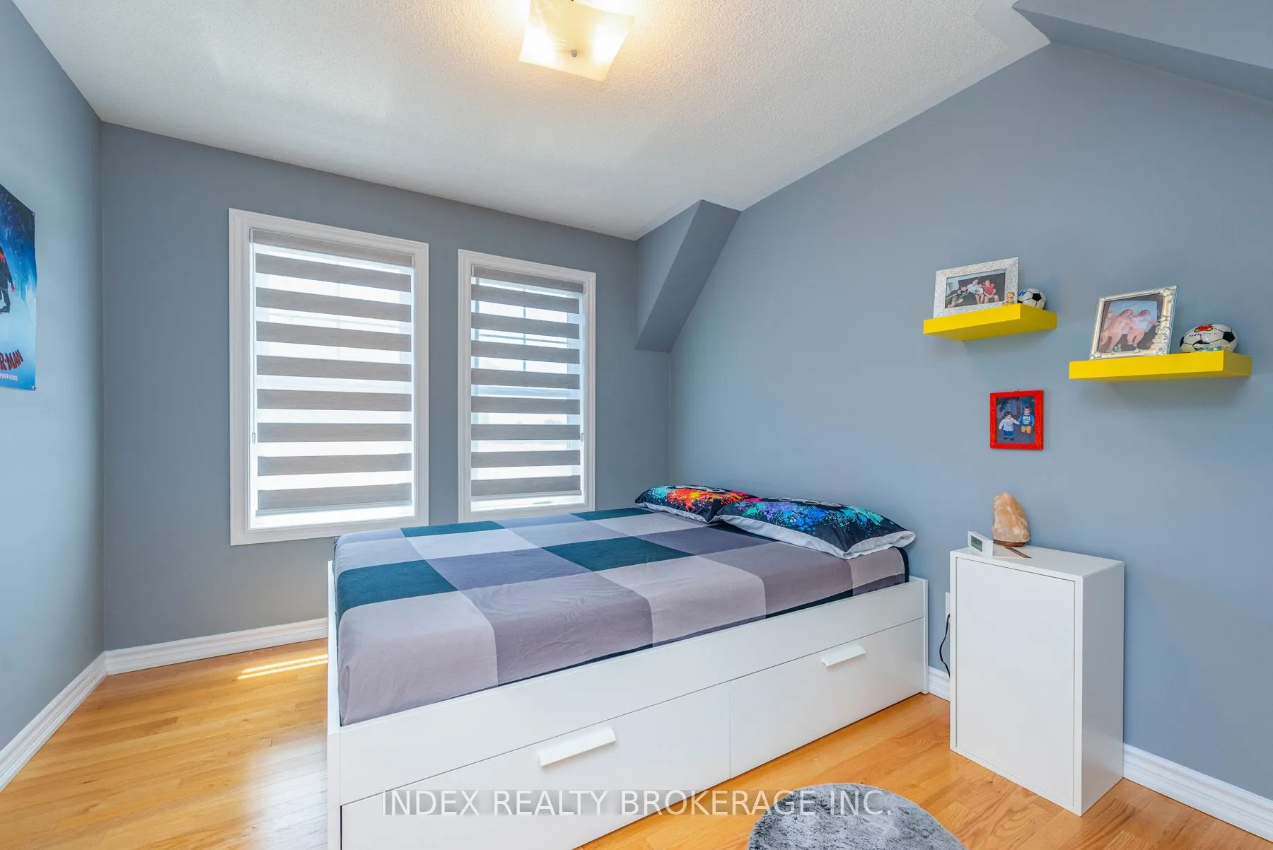 10 Porter Avenue, #26