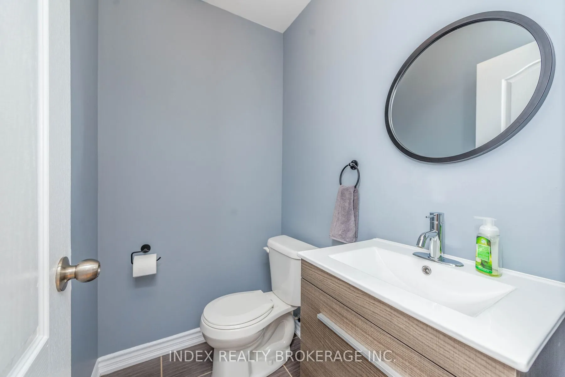 10 Porter Avenue, #26