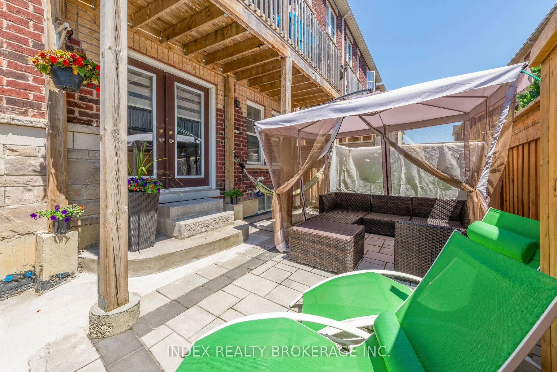 10 Porter Avenue, #26