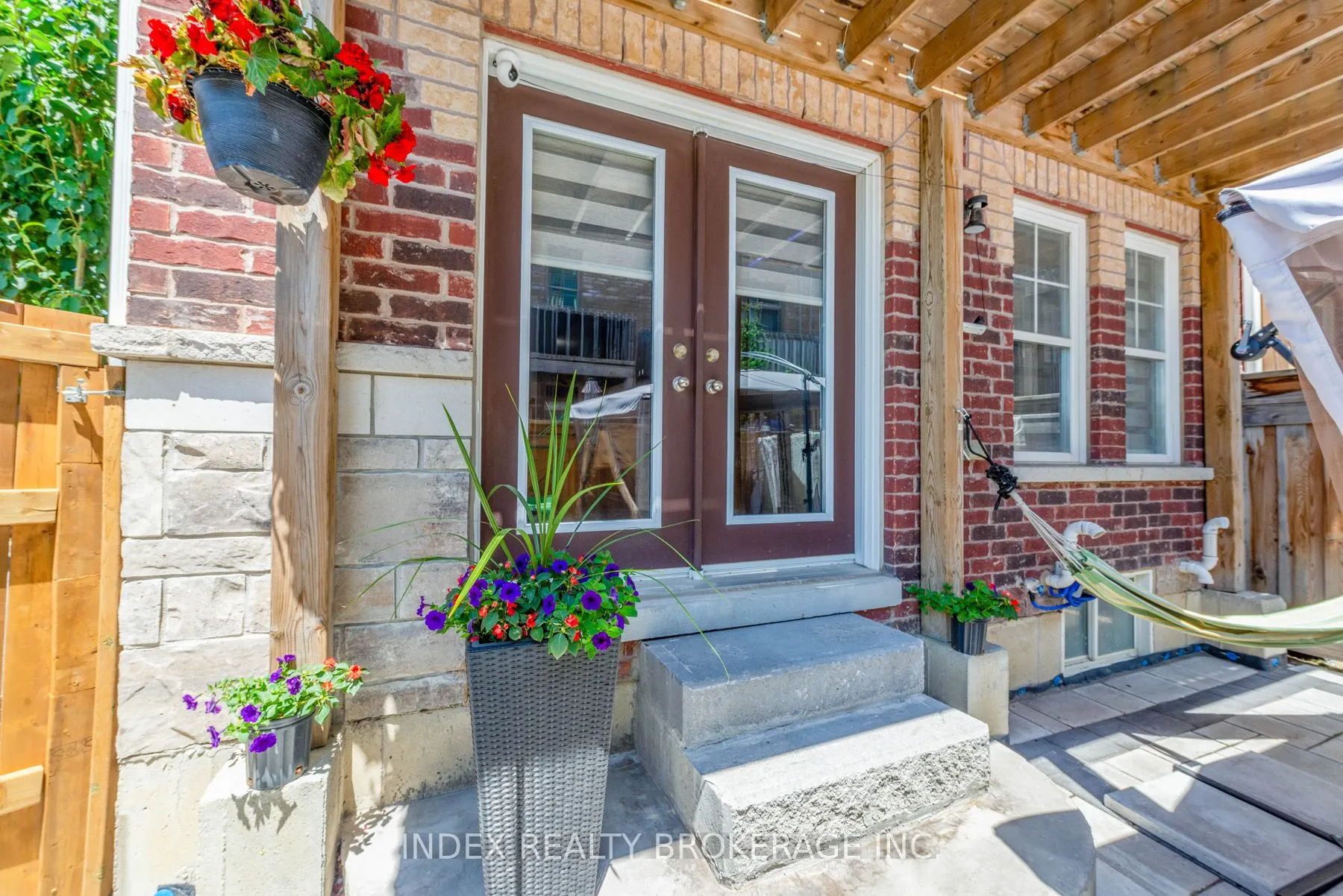 10 Porter Avenue, #26