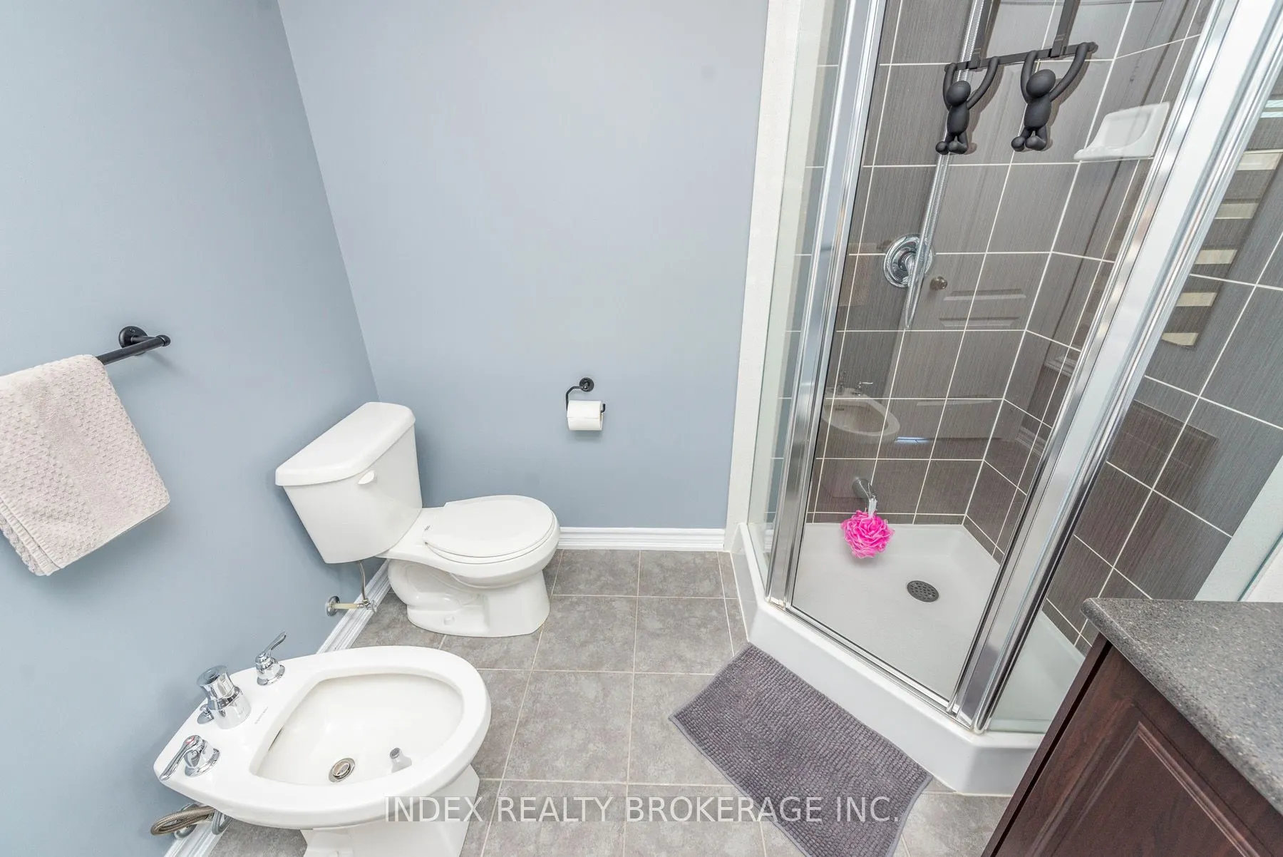 10 Porter Avenue, #26