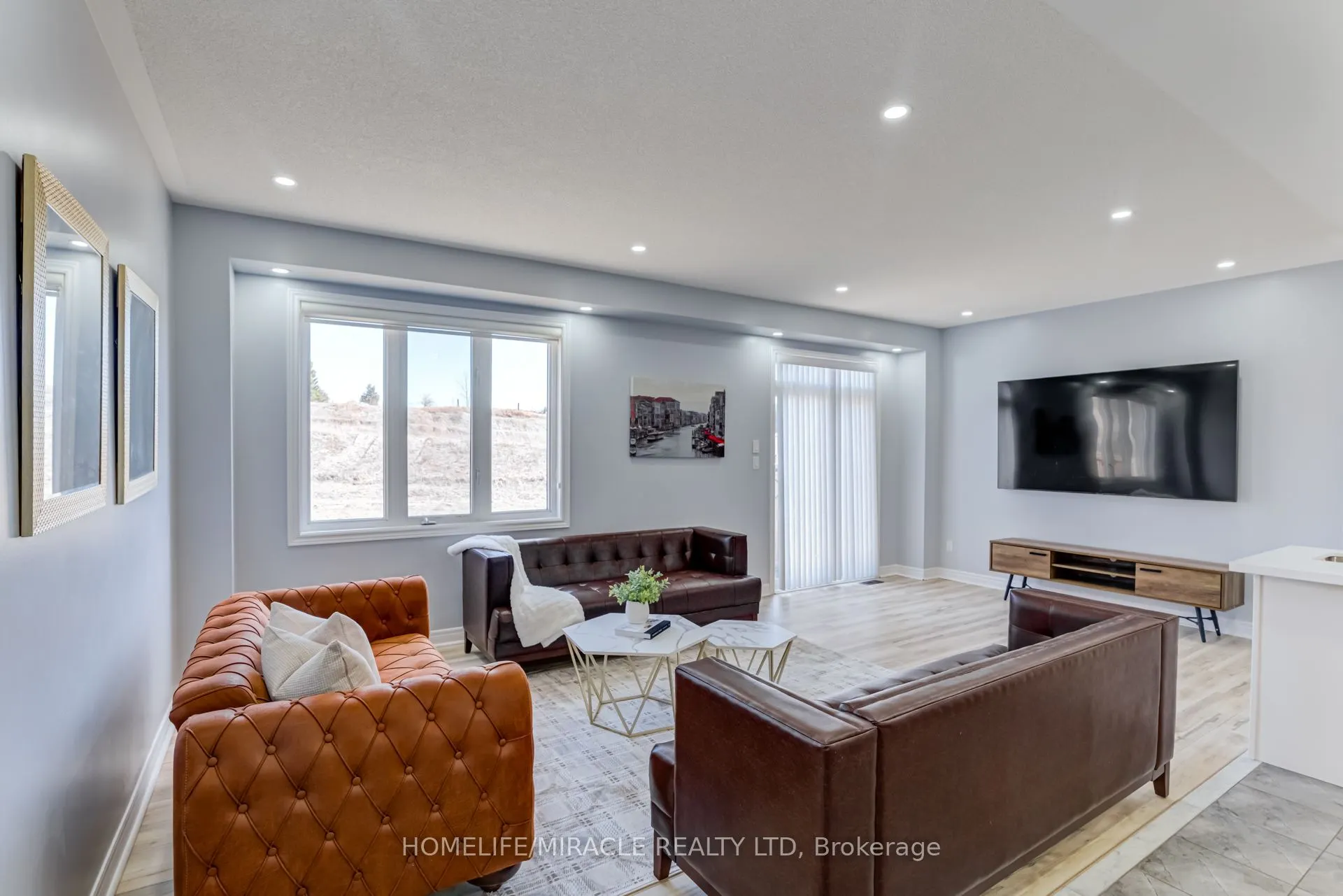 57 Sutcliffe Way