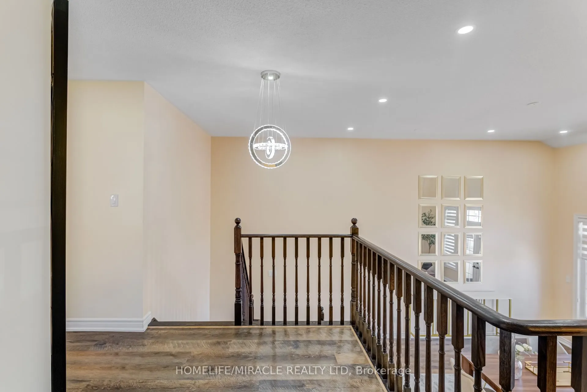 57 Sutcliffe Way