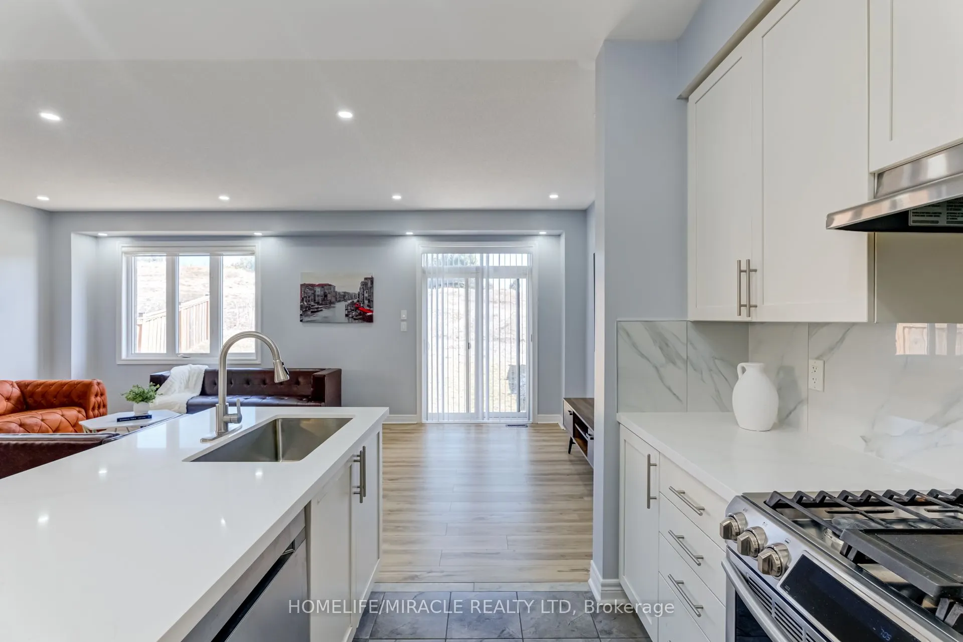 57 Sutcliffe Way