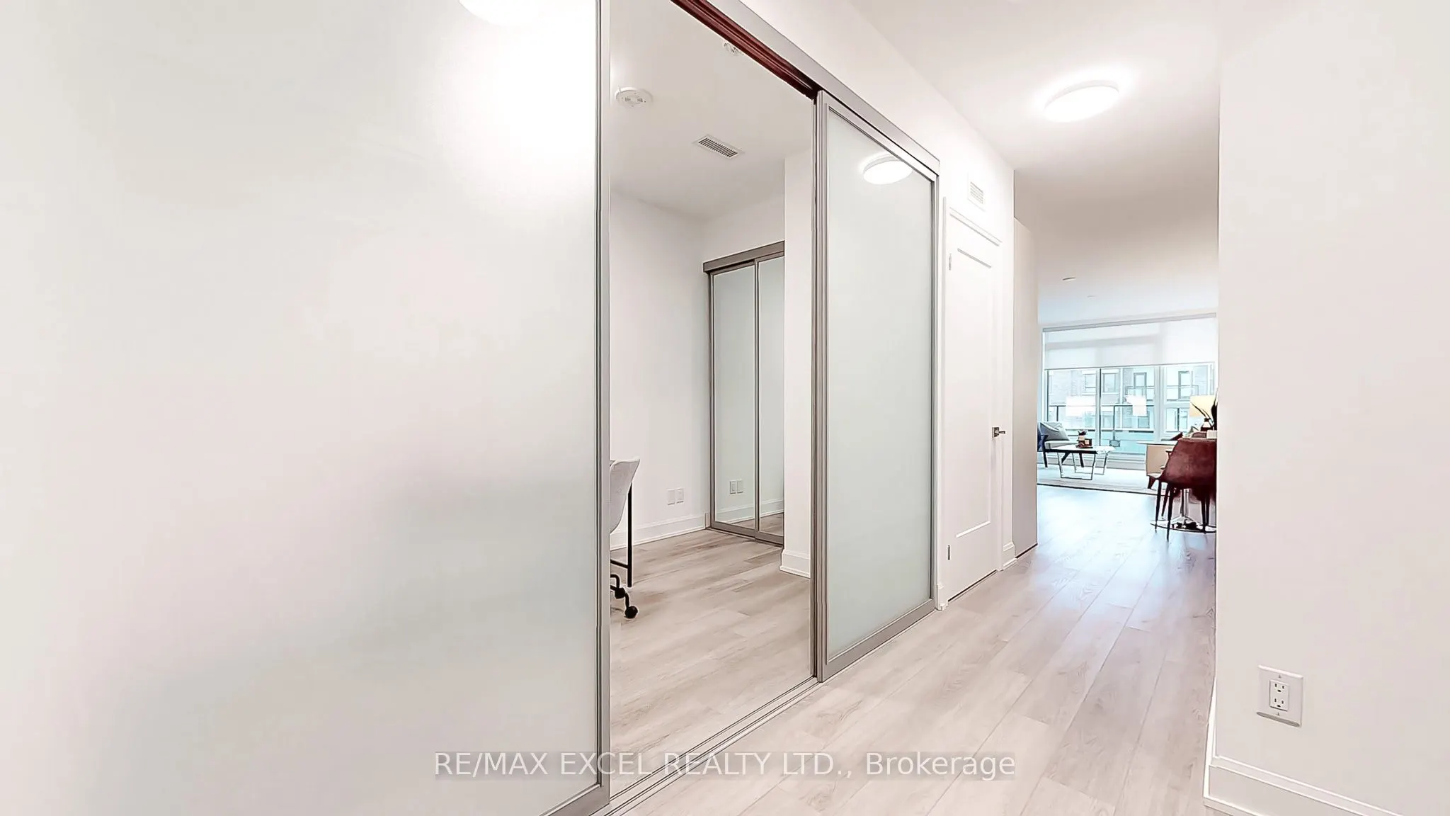 12 Gandhi Lane, #103