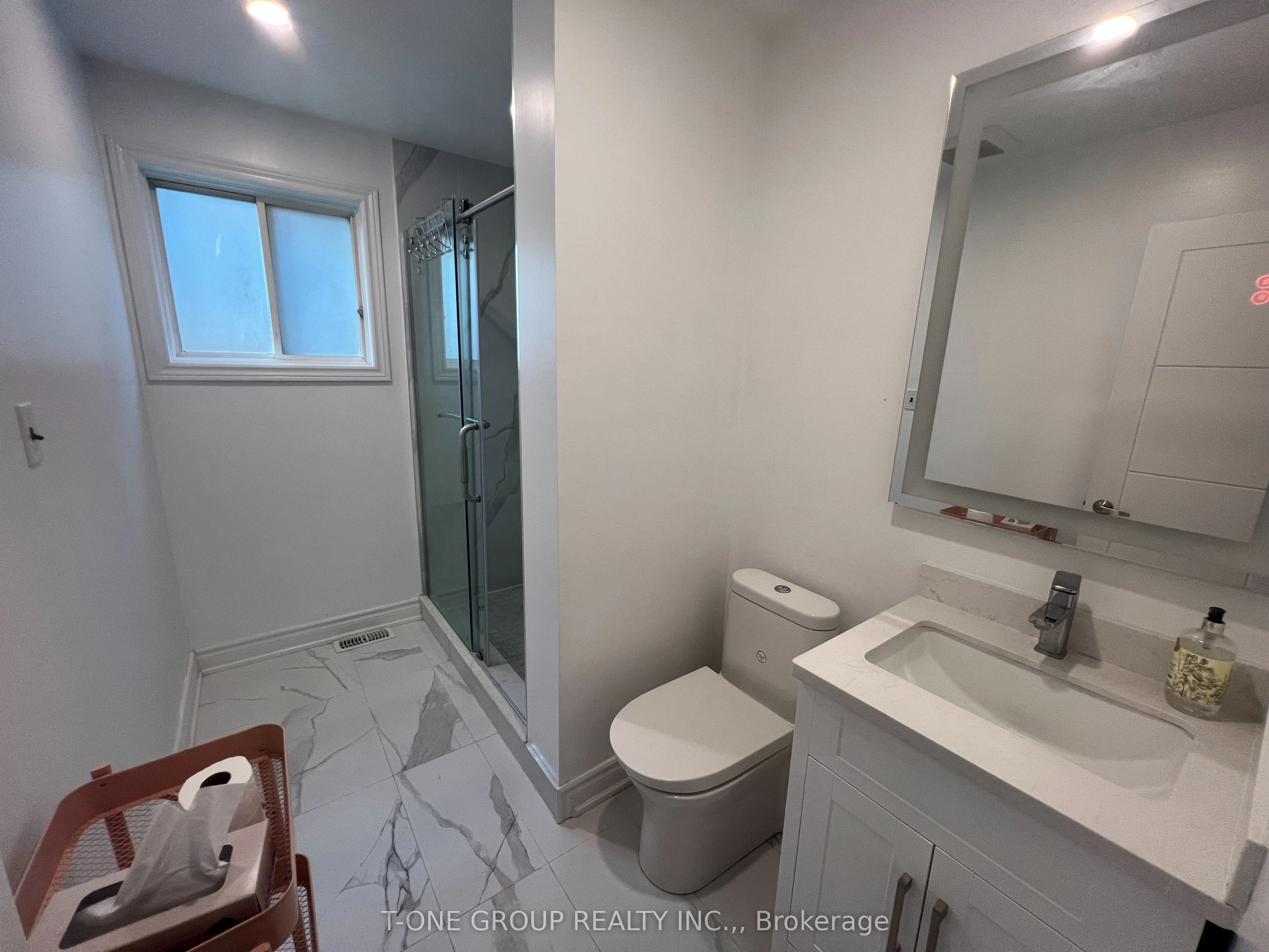 98 Thornton Avenue
