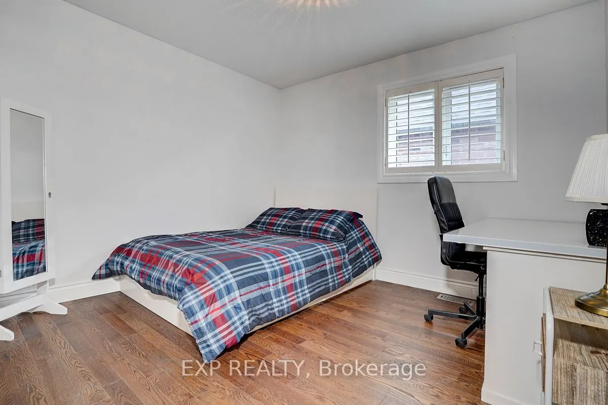 446 Silken Laumann Drive
