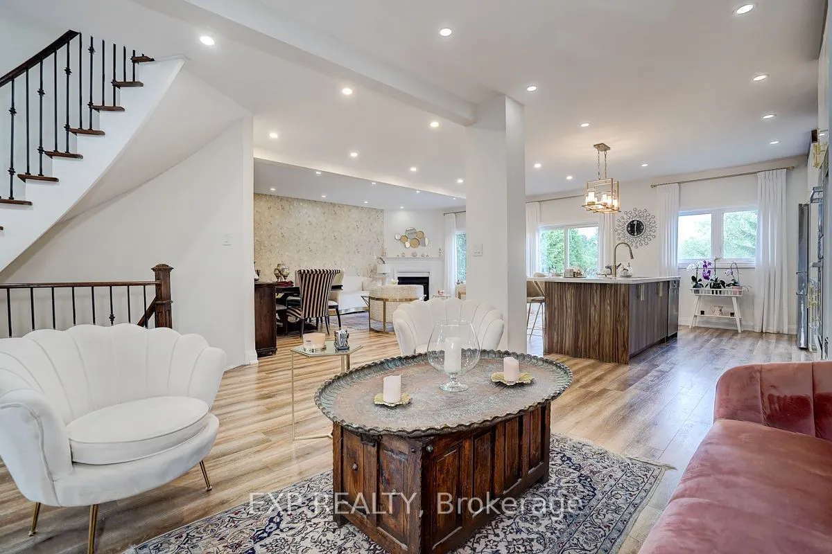 446 Silken Laumann Drive